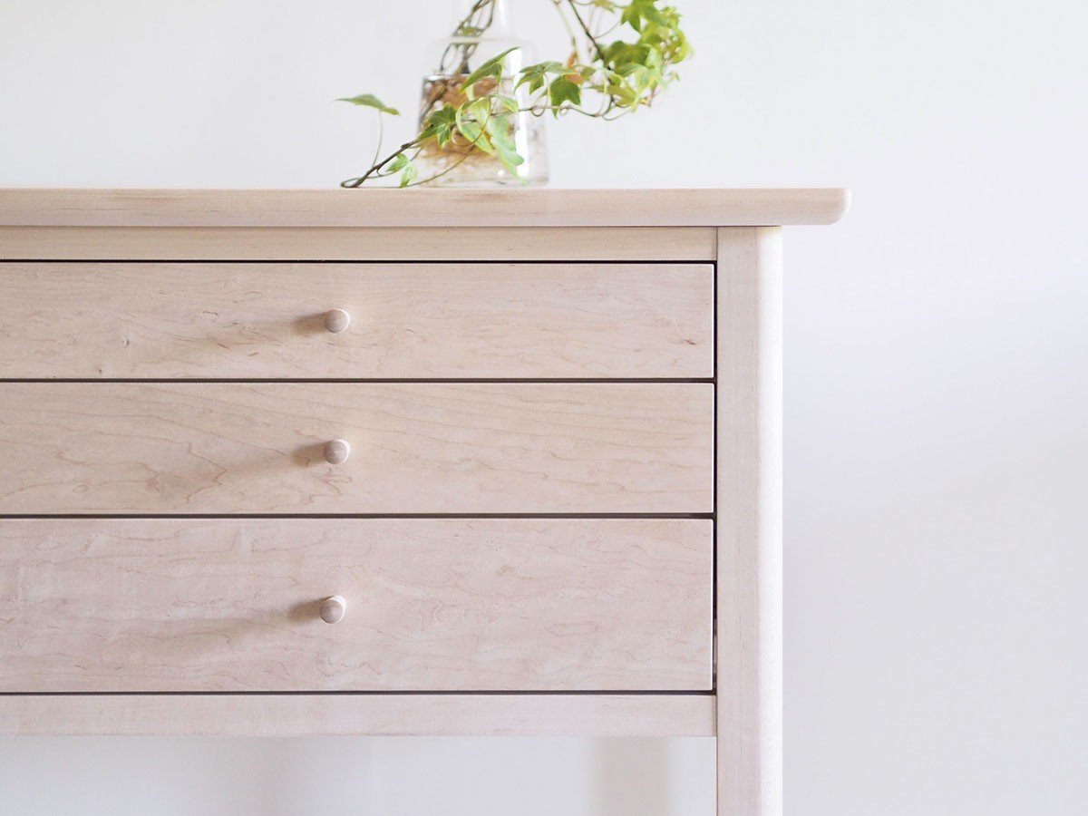 【北の住まい設計社/KITANOSUMAISEKKEISHA / GOODS】のConsole Chest / コンソール チェスト インテリア・キッズ・メンズ・レディースファッション・服の通販 founy(ファニー) 　オイル　Body Oil　シンプル　Simple, Minimal　テーブル　Table, Dining Table　人気　Popular, Best Seller　パウダー　Powder, Soft Tone　ホーム・キャンプ・アウトドア・お取り寄せ　Home Living / Home & Lifestyle / Camping Gear / Outdoor Camping　家具・インテリア　Home Furniture & Interior. Stylish & Functional Living Spaces　テーブル　Dining, Coffee & Side Tables　コンソールテーブル・カウンター机　Console & Hallway Tables　ホーム・キャンプ・アウトドア・お取り寄せ　Home Living / Home & Lifestyle / Camping Gear / Outdoor Camping　家具・インテリア　Home Furniture & Interior. Stylish & Functional Living Spaces　収納家具・キャビネット　Storage Furniture　チェスト・収納引き出し　Drawers / Storage Chest　本体:イタヤカエデ、引出し前板:イタヤカエデ|ID: prp329100004898333 ipo3291000000036644520