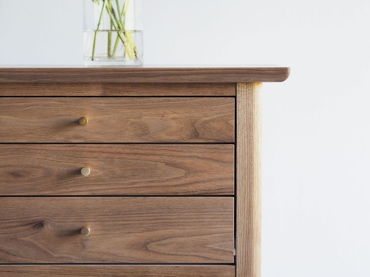 【北の住まい設計社/KITANOSUMAISEKKEISHA / GOODS】のConsole Chest / コンソール チェスト インテリア・キッズ・メンズ・レディースファッション・服の通販 founy(ファニー) 　オイル　Body Oil　シンプル　Simple, Minimal　テーブル　Table, Dining Table　人気　Popular, Best Seller　パウダー　Powder, Soft Tone　ホーム・キャンプ・アウトドア・お取り寄せ　Home Living / Home & Lifestyle / Camping Gear / Outdoor Camping　家具・インテリア　Home Furniture & Interior. Stylish & Functional Living Spaces　テーブル　Dining, Coffee & Side Tables　コンソールテーブル・カウンター机　Console & Hallway Tables　ホーム・キャンプ・アウトドア・お取り寄せ　Home Living / Home & Lifestyle / Camping Gear / Outdoor Camping　家具・インテリア　Home Furniture & Interior. Stylish & Functional Living Spaces　収納家具・キャビネット　Storage Furniture　チェスト・収納引き出し　Drawers / Storage Chest　本体:オニグルミ(オイル仕上)、引出し前板:オニグルミ(オイル仕上)|ID: prp329100004898333 ipo3291000000036644521