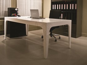 【シックスインチ/sixinch / GOODS】のFLO Table / フロー テーブル 人気、トレンドファッション・服の通販 founy(ファニー) おすすめ Recommended / Our Picks エレガント 上品 Elegant テーブル Table, Dining Table フォルム Silhouette, Form ホーム・キャンプ・アウトドア・お取り寄せ Home Living / Home & Lifestyle / Camping Gear / Outdoor Camping 家具・インテリア Home Furniture & Interior. Stylish & Functional Living Spaces テーブル Dining, Coffee & Side Tables ダイニングテーブル・食卓テーブル Dining Tables |ID:prp329100004898340