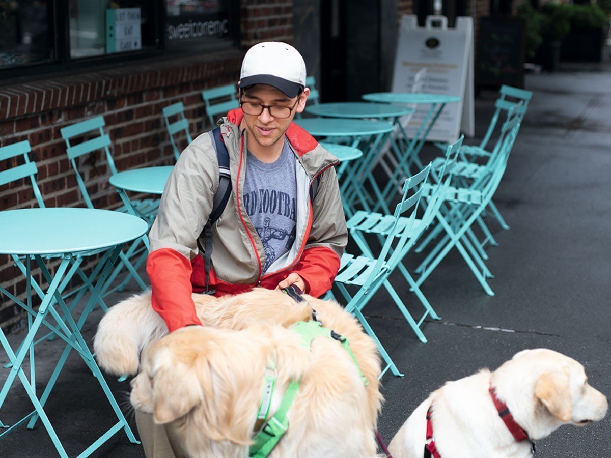 【フェルモブ/Fermob / GOODS】のBISTRO ROUND TABLE / ビストロ ラウンドテーブル 60 インテリア・キッズ・メンズ・レディースファッション・服の通販 founy(ファニー) 　送料無料　Free Shipping　コンパクト　Compact, Small Size　コーティング　Coating, Coated Finish　シンプル　Simple, Minimal　テーブル　Table, Dining Table　パウダー　Powder, Soft Tone　ラウンド　Round, Round Neck　軽量　Lightweight, Ultra Light　ホーム・キャンプ・アウトドア・お取り寄せ　Home Living / Home & Lifestyle / Camping Gear / Outdoor Camping　家具・インテリア　Home Furniture & Interior. Stylish & Functional Living Spaces　テーブル　Dining, Coffee & Side Tables　カフェテーブル・丸型テーブル　Cafe & Bistro Tables　ホーム・キャンプ・アウトドア・お取り寄せ　Home Living / Home & Lifestyle / Camping Gear / Outdoor Camping　家具・インテリア　Home Furniture & Interior. Stylish & Functional Living Spaces　テーブル　Dining, Coffee & Side Tables　折りたたみテーブル・伸縮テーブル　Folding & Extendable Tables　ラグーンブルー(掲載外) 写真クレジット:TOM WATSON|ID: prp329100004898446 ipo3291000000036646164