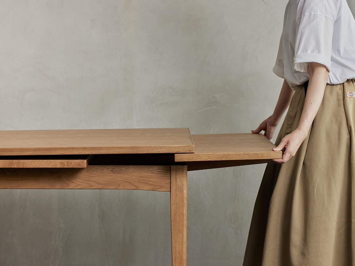 【ノル/NOR / CRASH GATE / GOODS】のPAUSE TABLE / パウス 伸長式テーブル 幅90cm(OAK-LBR) インテリア・キッズ・メンズ・レディースファッション・服の通販 founy(ファニー) 　シンプル　Simple, Minimal　テーブル　Table, Dining Table　ホーム・キャンプ・アウトドア・お取り寄せ　Home Living / Home & Lifestyle / Camping Gear / Outdoor Camping　家具・インテリア　Home Furniture & Interior. Stylish & Functional Living Spaces　テーブル　Dining, Coffee & Side Tables　ダイニングテーブル・食卓テーブル　Dining Tables　参考イメージ|ID: prp329100004898456 ipo3291000000036646308