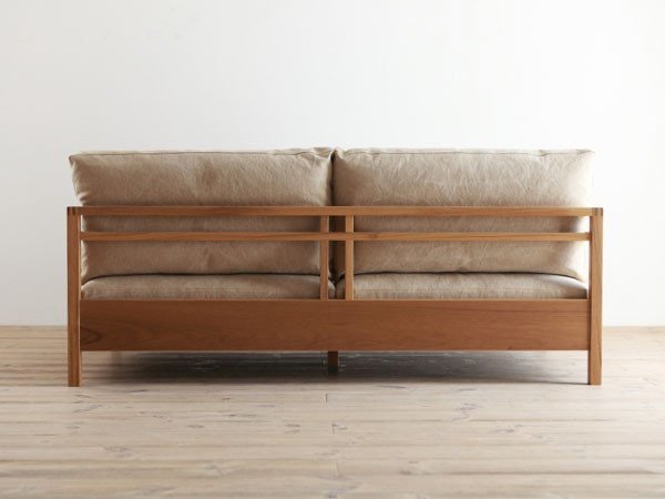 【広松木工/Hiromatsu Furniture / GOODS】のRIPOSO / リポーゾ ソファ 161 インテリア・キッズ・メンズ・レディースファッション・服の通販 founy(ファニー) ヴィンテージ Vintage Style クッション Cushion, Throw Pillow ファブリック Fabric, Textile フレーム Frame, Outline ルーズ Loose, Oversized ホーム・キャンプ・アウトドア・お取り寄せ Home Living / Home & Lifestyle / Camping Gear / Outdoor Camping 家具・インテリア Home Furniture & Interior. Stylish & Functional Living Spaces その他 インテリア雑貨、家具 Home Decor & Furniture Extras 張地:ベージュ / BE(ピエトラ)、フレーム:チェリー|ID: prp329100004898672 ipo3291000000036648801