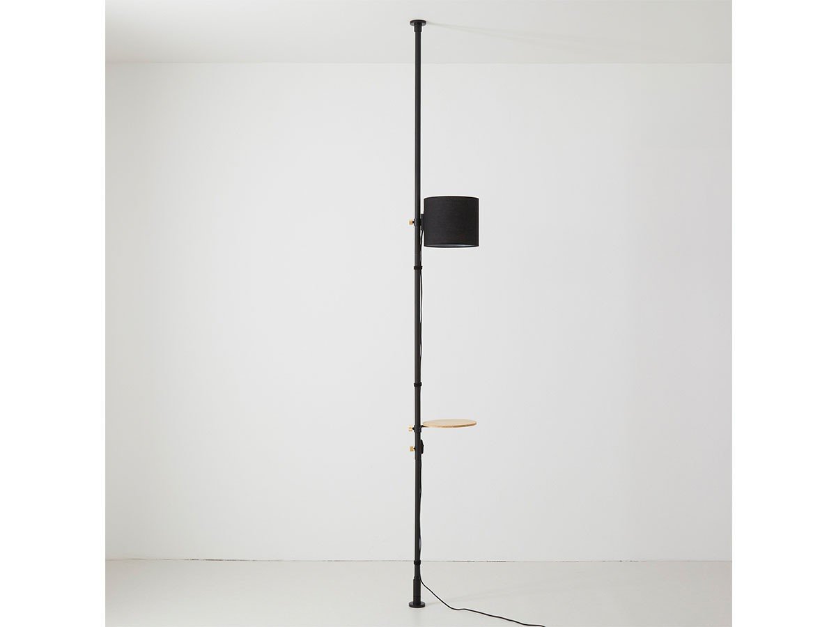 【ドロー ア ライン/DRAW A LINE / GOODS】のFabric Floorlight Table Set / ファブリック フロアライト テーブル セット インテリア・キッズ・メンズ・レディースファッション・服の通販 founy(ファニー) 　アクセサリー　Fashion Accessories　テーブル　Table, Dining Table　時計　Watch, Wristwatch　ファブリック　Fabric, Textile　送料無料　Free Shipping　ホーム・キャンプ・アウトドア・お取り寄せ　Home Living / Home & Lifestyle / Camping Gear / Outdoor Camping　家具・インテリア　Home Furniture & Interior. Stylish & Functional Living Spaces　ライト・照明　Lamps & Lighting Fixtures　フロアランプ・スタンドライト　Floor Lamp / Standing Lamp　ブラック|ID: prp329100004903218 ipo3291000000036697326