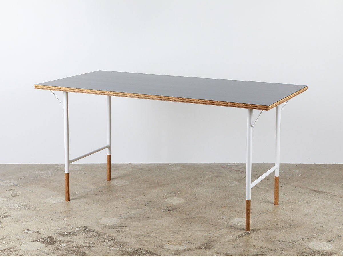 【ボーダレス/BORDERLESS / GOODS】のtwig / トウィッグ デスク(バッカー天板) インテリア・キッズ・メンズ・レディースファッション・服の通販 founy(ファニー) 　ウッド　Wooden Design　テーブル　Table, Dining Table　デスク　Desk, Work Desk　フォルム　Silhouette, Form　フレーム　Frame, Outline　ローズ　Rose, Rose Motif　送料無料　Free Shipping　ホーム・キャンプ・アウトドア・お取り寄せ　Home Living / Home & Lifestyle / Camping Gear / Outdoor Camping　家具・インテリア　Home Furniture & Interior. Stylish & Functional Living Spaces　テーブル　Dining, Coffee & Side Tables　ダイニングテーブル・食卓テーブル　Dining Tables　サイズ: 幅140 × 奥行70cm、脚部ホワイト、オプションレッグ:不要|ID: prp329100004903316 ipo3291000000036698650