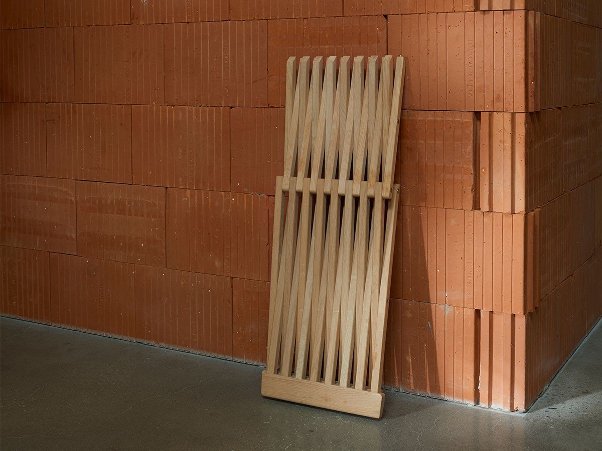 【フリッツ ハンセン/FRITZ HANSEN / GOODS】のFionia Stool / フィオニア スツール インテリア・キッズ・メンズ・レディースファッション・服の通販 founy(ファニー) 　送料無料　Free Shipping　オイル　Body Oil　シンプル　Simple, Minimal　テーブル　Table, Dining Table　軽量　Lightweight, Ultra Light　ホーム・キャンプ・アウトドア・お取り寄せ　Home Living / Home & Lifestyle / Camping Gear / Outdoor Camping　家具・インテリア　Home Furniture & Interior. Stylish & Functional Living Spaces　チェア・椅子　Seating & Chairs　スツール・バースツール　Stools & Bar Stools　ホーム・キャンプ・アウトドア・お取り寄せ　Home Living / Home & Lifestyle / Camping Gear / Outdoor Camping　家具・インテリア　Home Furniture & Interior. Stylish & Functional Living Spaces　チェア・椅子　Seating & Chairs　折りたたみ椅子・アウトドアチェア　Folding Chairs & Patio Seats　ウッド:オーク|ID: prp329100004903485 ipo3291000000036700729