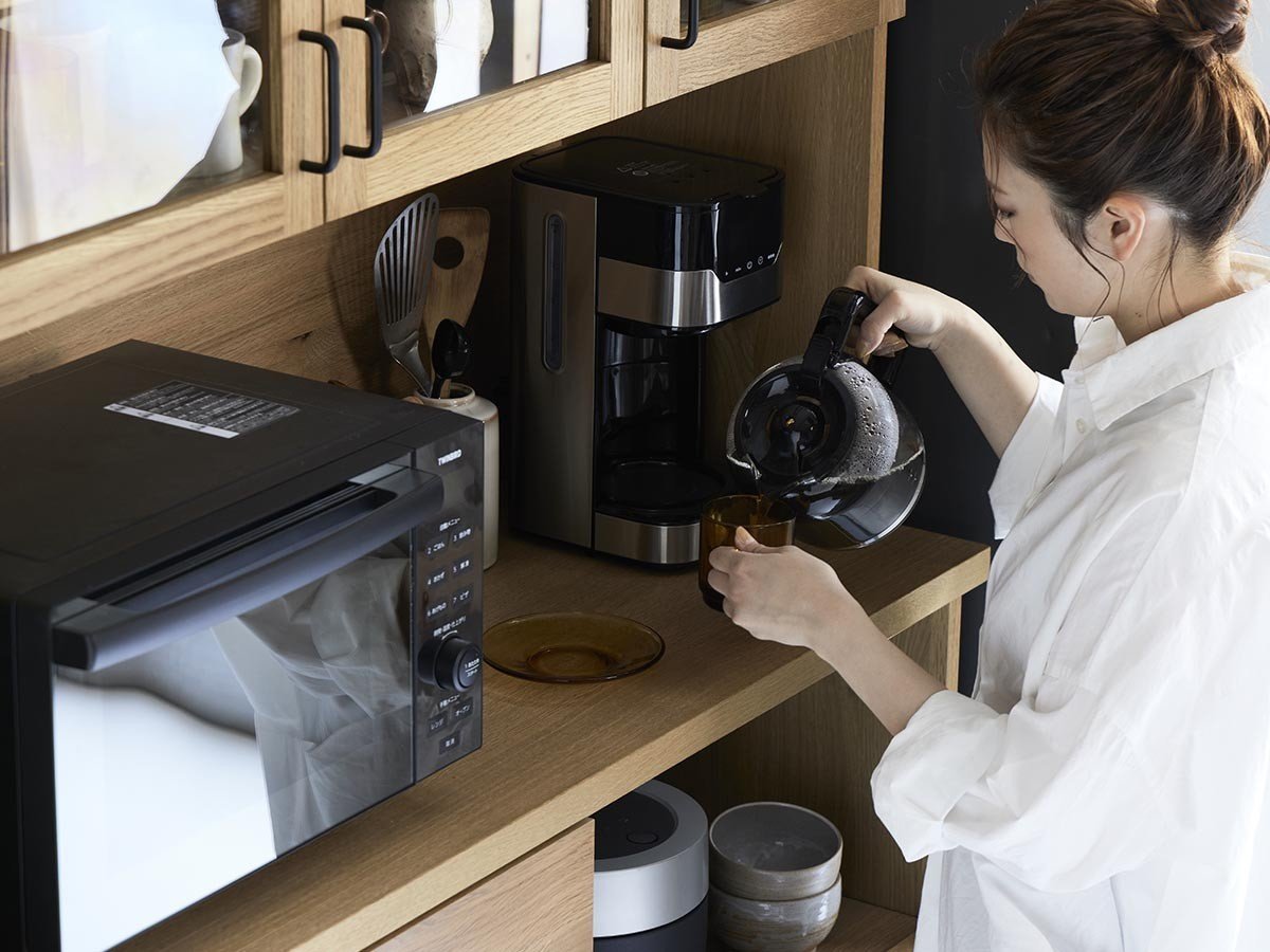 【クラッシュゲート/CRASH GATE / GOODS】のDUSTON DINING BOARD / ダストン ダイニングボード 幅60cm(ガラスオープン + オープン) インテリア・キッズ・メンズ・レディースファッション・服の通販 founy(ファニー) 　ガラス　Glass, Glassware　シンプル　Simple, Minimal　スマート　Smart, Elegant　リアル　Real, Realistic　送料無料　Free Shipping　ホーム・キャンプ・アウトドア・お取り寄せ　Home Living / Home & Lifestyle / Camping Gear / Outdoor Camping　キッチン・ダイニング　Kitchen & Dining Essentials. Stylish & Functional Tableware　キッチン収納　Kitchen Storage　キッチン収納・食器棚・レンジ台　Kitchen Cabinet　ホーム・キャンプ・アウトドア・お取り寄せ　Home Living / Home & Lifestyle / Camping Gear / Outdoor Camping　キッチン・ダイニング　Kitchen & Dining Essentials. Stylish & Functional Tableware　キッチン家電・キッチン用品　Kitchen Appliances & Tools　マグカップ・カップ&ソーサー・陶器食器　Mugs / Cups and Saucers / Ceramic Drinkware　|ID: prp329100004903498 ipo3291000000036700888