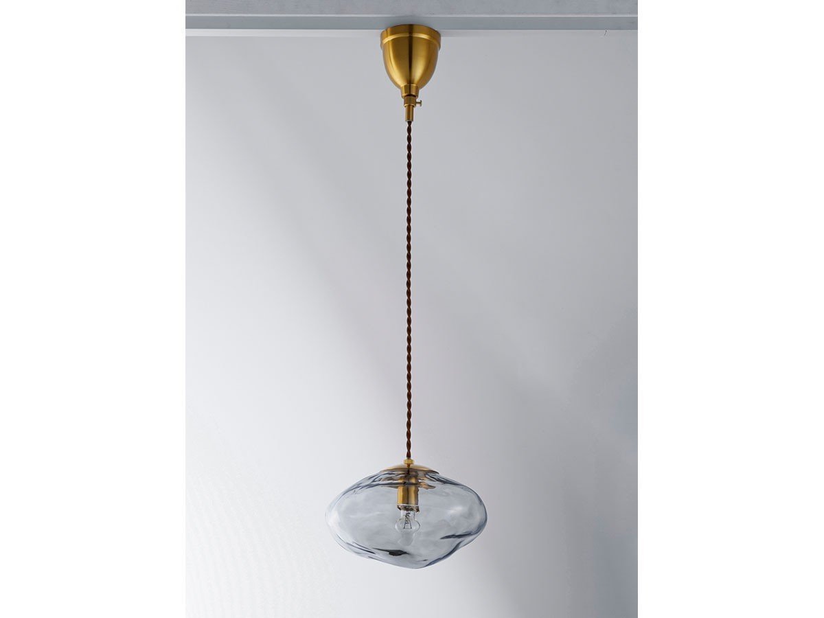 【フライミーパーラー/FLYMEe Parlor / GOODS】のPendant Light / ペンダントライト #111954 インテリア・キッズ・メンズ・レディースファッション・服の通販 founy(ファニー) 　おすすめ　Recommended / Our Picks　ガラス　Glass, Glassware　コンパクト　Compact, Small Size　ハンド　Hand, Handmade　バランス　Balance, Style Balance　フォルム　Silhouette, Form　ホーム・キャンプ・アウトドア・お取り寄せ　Home Living / Home & Lifestyle / Camping Gear / Outdoor Camping　家具・インテリア　Home Furniture & Interior. Stylish & Functional Living Spaces　ライト・照明　Lamps & Lighting Fixtures　ペンダントライト・吊り下げ照明　Pendant Light / Hanging Light Fixture　グレー、付属電球:白熱電球|ID: prp329100004903790 ipo3291000000036704034