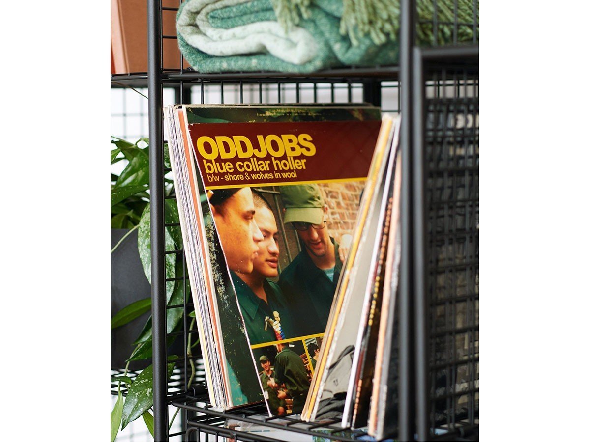 【ジャーナルスタンダード ファニチャー/journal standard Furniture / GOODS】のPAXTON MESH RACK 3 GRID / パクストン メッシュラック 3グリッド インテリア・キッズ・メンズ・レディースファッション・服の通販 founy(ファニー) 　ジャケット　Jacket, Outerwear　ボックス　Boxy, Box Shape　メッシュ　Mesh, Net Fabric　モダン　Modern, Contemporary　ヴィンテージ　Vintage Style　ホーム・キャンプ・アウトドア・お取り寄せ　Home Living / Home & Lifestyle / Camping Gear / Outdoor Camping　家具・インテリア　Home Furniture & Interior. Stylish & Functional Living Spaces　収納家具・キャビネット　Storage Furniture　シェルフ・オープンラック・収納棚　Open Shelf Rack　シリーズイメージ|ID: prp329100004904132 ipo3291000000036708405