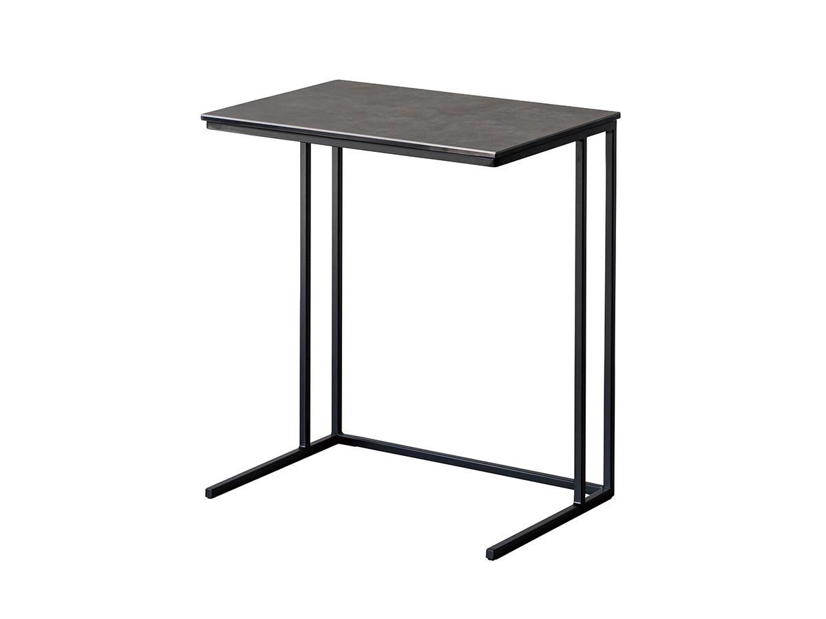 【クラッシュゲート/CRASH GATE / GOODS】のMUSKA SIDE TABLE / ムスカ サイドテーブル インテリア・キッズ・メンズ・レディースファッション・服の通販 founy(ファニー) 　クール　Cool, Chic　スマート　Smart, Elegant　テーブル　Table, Dining Table　モダン　Modern, Contemporary　モノトーン　Monotone, Black and White　送料無料　Free Shipping　ホーム・キャンプ・アウトドア・お取り寄せ　Home Living / Home & Lifestyle / Camping Gear / Outdoor Camping　家具・インテリア　Home Furniture & Interior. Stylish & Functional Living Spaces　テーブル　Dining, Coffee & Side Tables　サイドテーブル・ナイトテーブル　Side & End Tables　ダークグレー|ID: prp329100004904275 ipo3291000000036710266