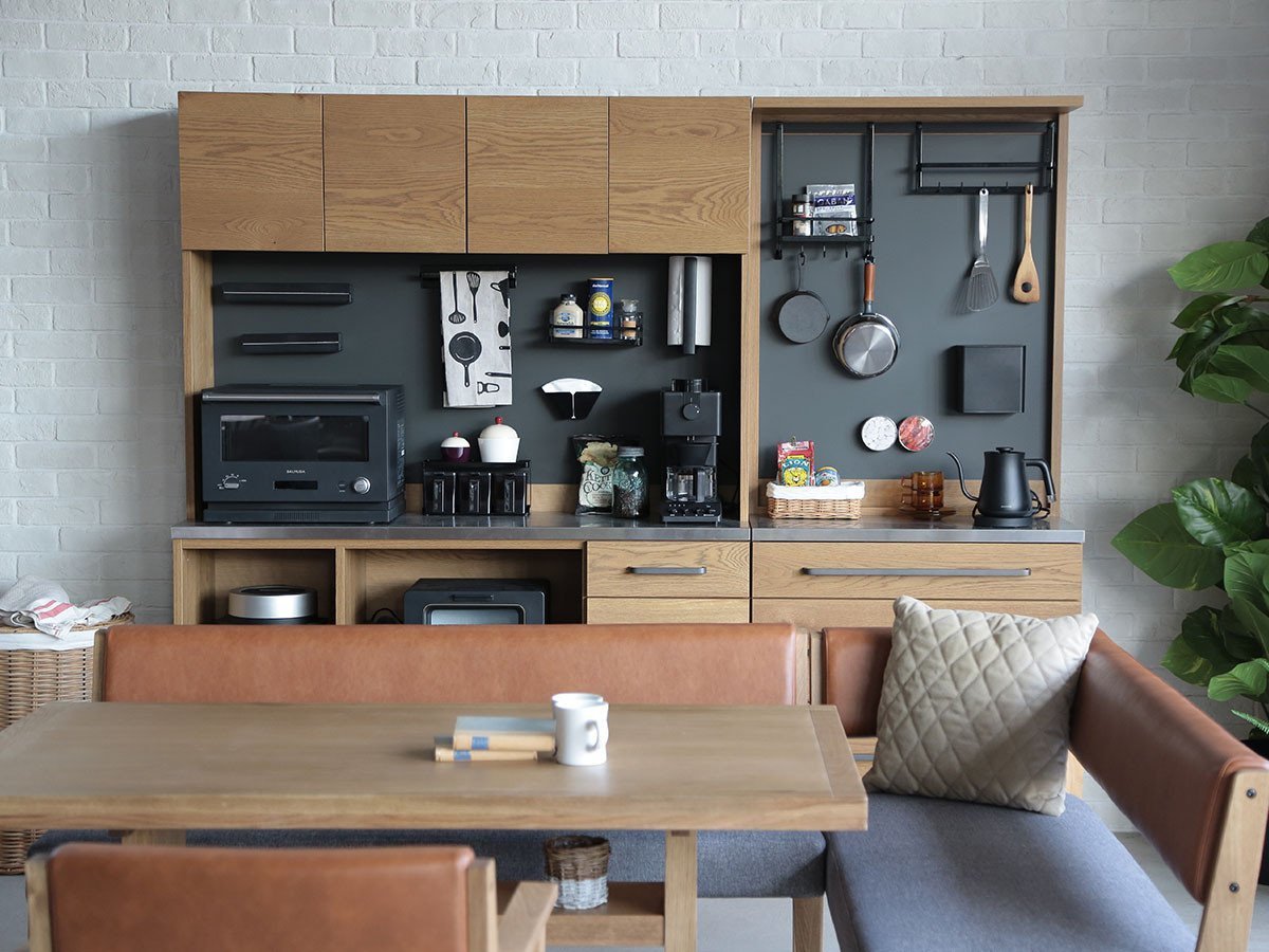 【イージーライフ/Easy Life / GOODS】のGALVA DINING BOARD / ガルバ ダイニングボード 下台引出し 幅120cm(オーク) インテリア・キッズ・メンズ・レディースファッション・服の通販 founy(ファニー) 　マグネット　Magnet, Magnetic Closure　おすすめ　Recommended / Our Picks　ホーム・キャンプ・アウトドア・お取り寄せ　Home Living / Home & Lifestyle / Camping Gear / Outdoor Camping　キッチン・ダイニング　Kitchen & Dining Essentials. Stylish & Functional Tableware　キッチン収納　Kitchen Storage　キッチン収納・食器棚・レンジ台　Kitchen Cabinet　ホーム・キャンプ・アウトドア・お取り寄せ　Home Living / Home & Lifestyle / Camping Gear / Outdoor Camping　キッチン・ダイニング　Kitchen & Dining Essentials. Stylish & Functional Tableware　キッチン家電・キッチン用品　Kitchen Appliances & Tools　マグカップ・カップ&ソーサー・陶器食器　Mugs / Cups and Saucers / Ceramic Drinkware　参考イメージ|ID: prp329100004908080 ipo3291000000036761718