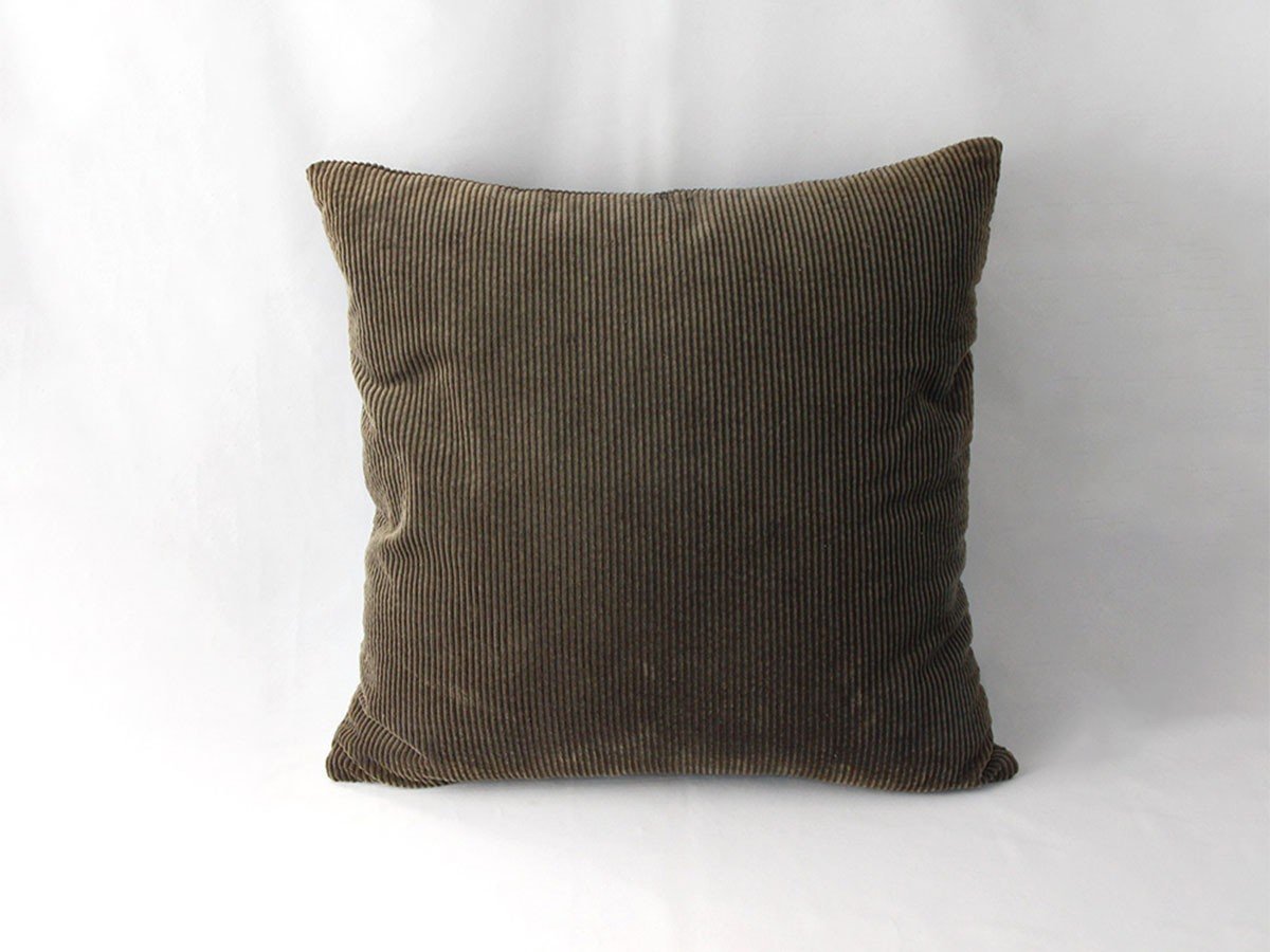 【アデペシュ/a.depeche / GOODS】のWARM 3 seat sofa / ウォーム 3シート ソファ インテリア・キッズ・メンズ・レディースファッション・服の通販 founy(ファニー) 　ウォーム　Warm Fabric　クッション　Cushion, Throw Pillow　コーデュロイ　Corduroy, Cord Fabric　ミックス　Mix, Mixed Style　ヴィンテージ　Vintage Style　ホーム・キャンプ・アウトドア・お取り寄せ　Home Living / Home & Lifestyle / Camping Gear / Outdoor Camping　家具・インテリア　Home Furniture & Interior. Stylish & Functional Living Spaces　ソファー　Couches & Sofas　同張地のクッションカバーが2点付属します。クッション中材は商品に含まれません。|ID: prp329100004908581 ipo3291000000036767169