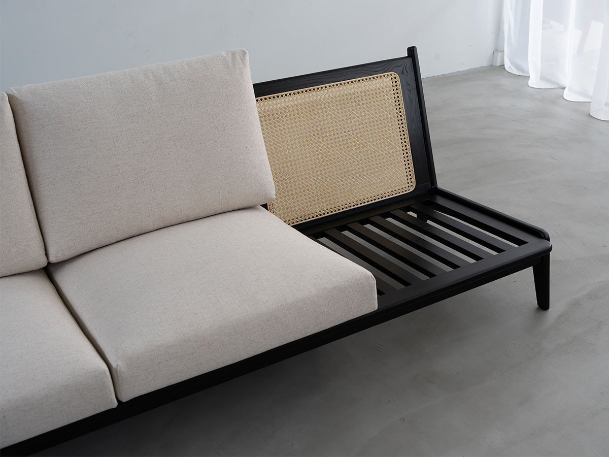 【ノーウェアライクホーム/NOWHERE LIKE HOME / GOODS】のCOLLATE Sofa / コレイト 1人掛けソファ インテリア・キッズ・メンズ・レディースファッション・服の通販 founy(ファニー) 　クッション　Cushion, Throw Pillow　ファブリック　Fabric, Textile　フェザー　Feather, Feather Detail　フォーム　Form　フレーム　Frame, Outline　ラタン　Rattan, Woven Rattan　エレガント 上品　Elegant　ホーム・キャンプ・アウトドア・お取り寄せ　Home Living / Home & Lifestyle / Camping Gear / Outdoor Camping　家具・インテリア　Home Furniture & Interior. Stylish & Functional Living Spaces　ソファー　Couches & Sofas　参考イメージ|ID: prp329100004909246 ipo3291000000036774767