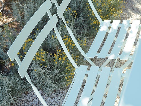 【フェルモブ/Fermob / GOODS】のBISTRO METAL CHAIR / ビストロ メタルチェアー インテリア・キッズ・メンズ・レディースファッション・服の通販 founy(ファニー) 送料無料 Free Shipping コンパクト Compact, Small Size コーティング Coating, Coated Finish シンプル Simple, Minimal トレンド Trend, Trending Now パウダー Powder, Soft Tone 軽量 Lightweight, Ultra Light ホーム・キャンプ・アウトドア・お取り寄せ Home Living / Home & Lifestyle / Camping Gear / Outdoor Camping 家具・インテリア Home Furniture & Interior. Stylish & Functional Living Spaces チェア・椅子 Seating & Chairs 折りたたみ椅子・アウトドアチェア Folding Chairs & Patio Seats 写真クレジット:SEBASTIEN EROME|ID: prp329100004911266 ipo3291000000036802495