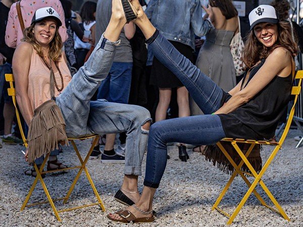 【フェルモブ/Fermob / GOODS】のBISTRO METAL CHAIR / ビストロ メタルチェアー インテリア・キッズ・メンズ・レディースファッション・服の通販 founy(ファニー) 送料無料 Free Shipping コンパクト Compact, Small Size コーティング Coating, Coated Finish シンプル Simple, Minimal トレンド Trend, Trending Now パウダー Powder, Soft Tone 軽量 Lightweight, Ultra Light ホーム・キャンプ・アウトドア・お取り寄せ Home Living / Home & Lifestyle / Camping Gear / Outdoor Camping 家具・インテリア Home Furniture & Interior. Stylish & Functional Living Spaces チェア・椅子 Seating & Chairs 折りたたみ椅子・アウトドアチェア Folding Chairs & Patio Seats 写真クレジット:PHILIPPE LEVY|ID: prp329100004911266 ipo3291000000036802530