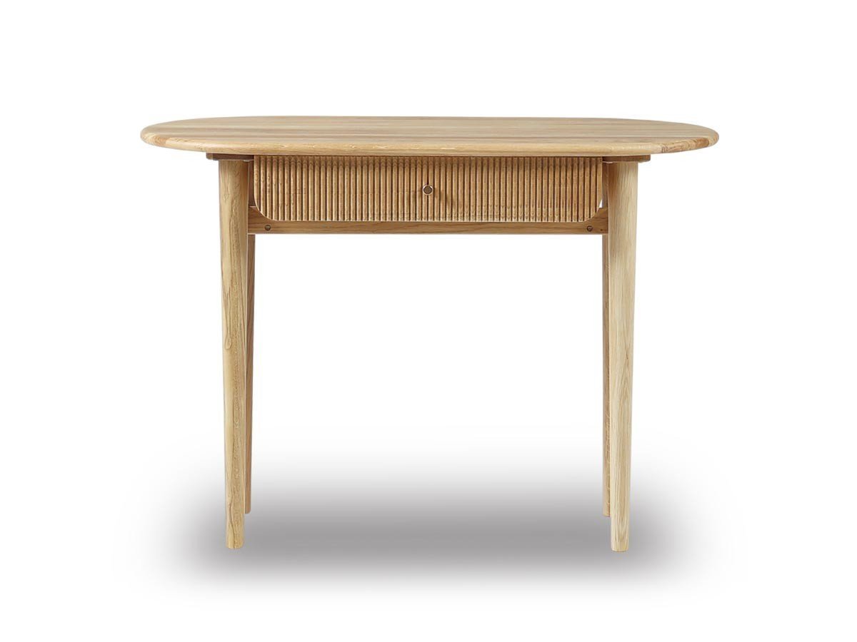 【インルーム/InRoom / GOODS】のEMILIA DESK / エミリア デスク インテリア・キッズ・メンズ・レディースファッション・服の通販 founy(ファニー) 送料無料 Free Shipping おすすめ Recommended / Our Picks オーバル Oval Design シンプル Simple, Minimal ステーショナリー Stationery, Office Supplies デスク Desk, Work Desk エレガント 上品 Elegant ホーム・キャンプ・アウトドア・お取り寄せ Home Living / Home & Lifestyle / Camping Gear / Outdoor Camping 家具・インテリア Home Furniture & Interior. Stylish & Functional Living Spaces ミラー・ドレッサー Mirrors & Dressers 壁掛けミラー・全身鏡・スタンドミラー Wall Mirror ホーム・キャンプ・アウトドア・お取り寄せ Home Living / Home & Lifestyle / Camping Gear / Outdoor Camping 家具・インテリア Home Furniture & Interior. Stylish & Functional Living Spaces ミラー・ドレッサー Mirrors & Dressers ドレッサー・ミラー付き化粧台 Vanity Table for Bedroom セット内容:デスク単品|ID: prp329100004911375 ipo3291000000036803755