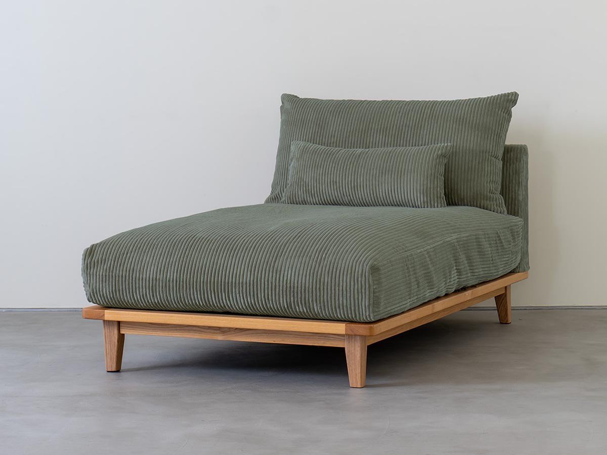 【フミ/Fumi / GOODS】の幸せになるソファ / 幸せになるソファ ロング(コーデュロイ) インテリア・キッズ・メンズ・レディースファッション・服の通販 founy(ファニー) クッション Cushion, Throw Pillow コーデュロイ Corduroy, Cord Fabric スマート Smart, Elegant タオル Towel, Bath Towel テーブル Table, Dining Table フェザー Feather, Feather Detail ロング Long, Long-Length 冬 Winter / This Winter おすすめ Recommended / Our Picks 夏 Summer ホーム・キャンプ・アウトドア・お取り寄せ Home Living / Home & Lifestyle / Camping Gear / Outdoor Camping 家具・インテリア Home Furniture & Interior. Stylish & Functional Living Spaces その他 インテリア雑貨、家具 Home Decor & Furniture Extras 張地:グリーン、肘用テーブル:不要|ID: prp329100004912200 ipo3291000000036810965