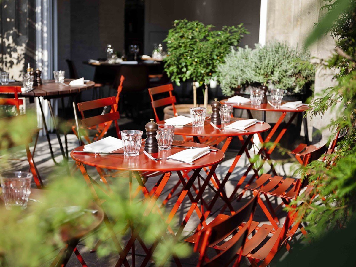 【フェルモブ/Fermob / GOODS】のBISTRO ROUND TABLE / ビストロ ラウンドテーブル 60 インテリア・キッズ・メンズ・レディースファッション・服の通販 founy(ファニー) 送料無料 Free Shipping コンパクト Compact, Small Size コーティング Coating, Coated Finish シンプル Simple, Minimal テーブル Table, Dining Table パウダー Powder, Soft Tone ラウンド Round, Round Neck 軽量 Lightweight, Ultra Light ホーム・キャンプ・アウトドア・お取り寄せ Home Living / Home & Lifestyle / Camping Gear / Outdoor Camping 家具・インテリア Home Furniture & Interior. Stylish & Functional Living Spaces テーブル Dining, Coffee & Side Tables カフェテーブル・丸型テーブル Cafe & Bistro Tables ホーム・キャンプ・アウトドア・お取り寄せ Home Living / Home & Lifestyle / Camping Gear / Outdoor Camping 家具・インテリア Home Furniture & Interior. Stylish & Functional Living Spaces テーブル Dining, Coffee & Side Tables 折りたたみテーブル・伸縮テーブル Folding & Extendable Tables 廃番カラー 写真クレジット:KLAUS LANGE|ID: prp329100004913098 ipo3291000000036819855