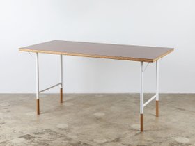 【ボーダレス/BORDERLESS / GOODS】のtwig / トウィッグ デスク(ウォールナット天板) 人気、トレンドファッション・服の通販 founy(ファニー) ウッド Wooden Design テーブル Table, Dining Table デスク Desk, Work Desk フォルム Silhouette, Form フレーム Frame, Outline ローズ Rose, Rose Motif 送料無料 Free Shipping ホーム・キャンプ・アウトドア・お取り寄せ Home Living / Home & Lifestyle / Camping Gear / Outdoor Camping 家具・インテリア Home Furniture & Interior. Stylish & Functional Living Spaces テーブル Dining, Coffee & Side Tables ダイニングテーブル・食卓テーブル Dining Tables |ID:prp329100004915110