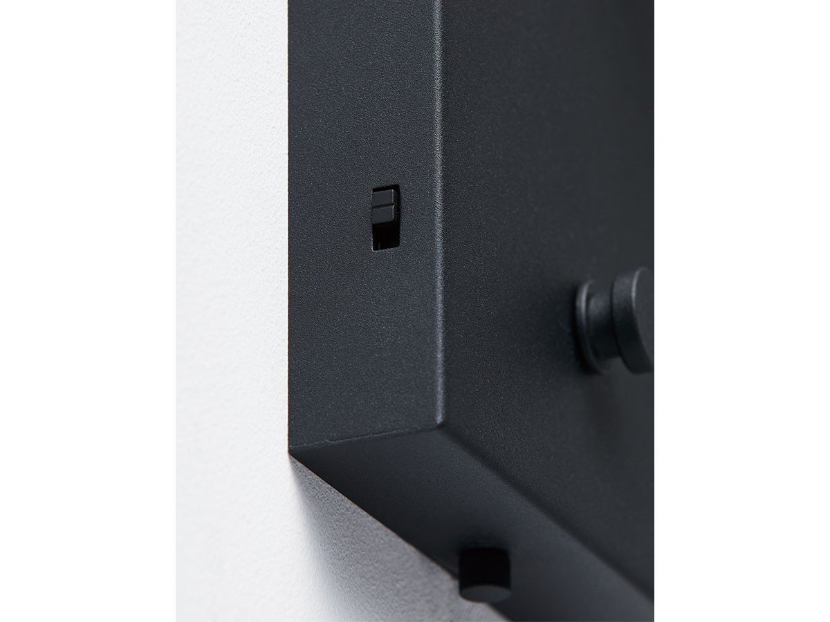 【フライミーパーラー/FLYMEe Parlor / GOODS】のLED Wall Lamp / LED ウォールランプ #110756 インテリア・キッズ・メンズ・レディースファッション・服の通販 founy(ファニー) 　送料無料　Free Shipping　スリム　Slim, Slim Fit　切替　Switching, Contrast Panel　ホーム・キャンプ・アウトドア・お取り寄せ　Home Living / Home & Lifestyle / Camping Gear / Outdoor Camping　家具・インテリア　Home Furniture & Interior. Stylish & Functional Living Spaces　ライト・照明　Lamps & Lighting Fixtures　サイドのスイッチで色調の切り替えが可能です。|ID: prp329100004915809 ipo3291000000036846935