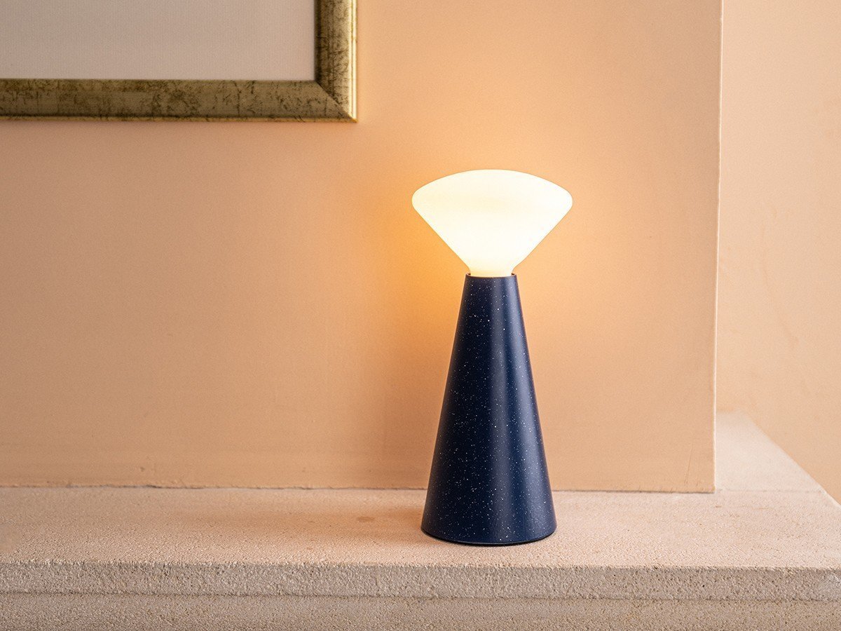 【タラ/tala / GOODS】のMANTLE PORTABLE / マントル ポータブル インテリア・キッズ・メンズ・レディースファッション・服の通販 founy(ファニー) 　送料無料　Free Shipping　おすすめ　Recommended / Our Picks　アウトドア　Outdoor Clothing　ガーデン　Garden, Gardening　ストーン　Stone, Gem-Like　スリム　Slim, Slim Fit　テーブル　Table, Dining Table　フォルム　Silhouette, Form　ホーム・キャンプ・アウトドア・お取り寄せ　Home Living / Home & Lifestyle / Camping Gear / Outdoor Camping　家具・インテリア　Home Furniture & Interior. Stylish & Functional Living Spaces　ライト・照明　Lamps & Lighting Fixtures　コバルトブルー|ID: prp329100004915904 ipo3291000000036848674