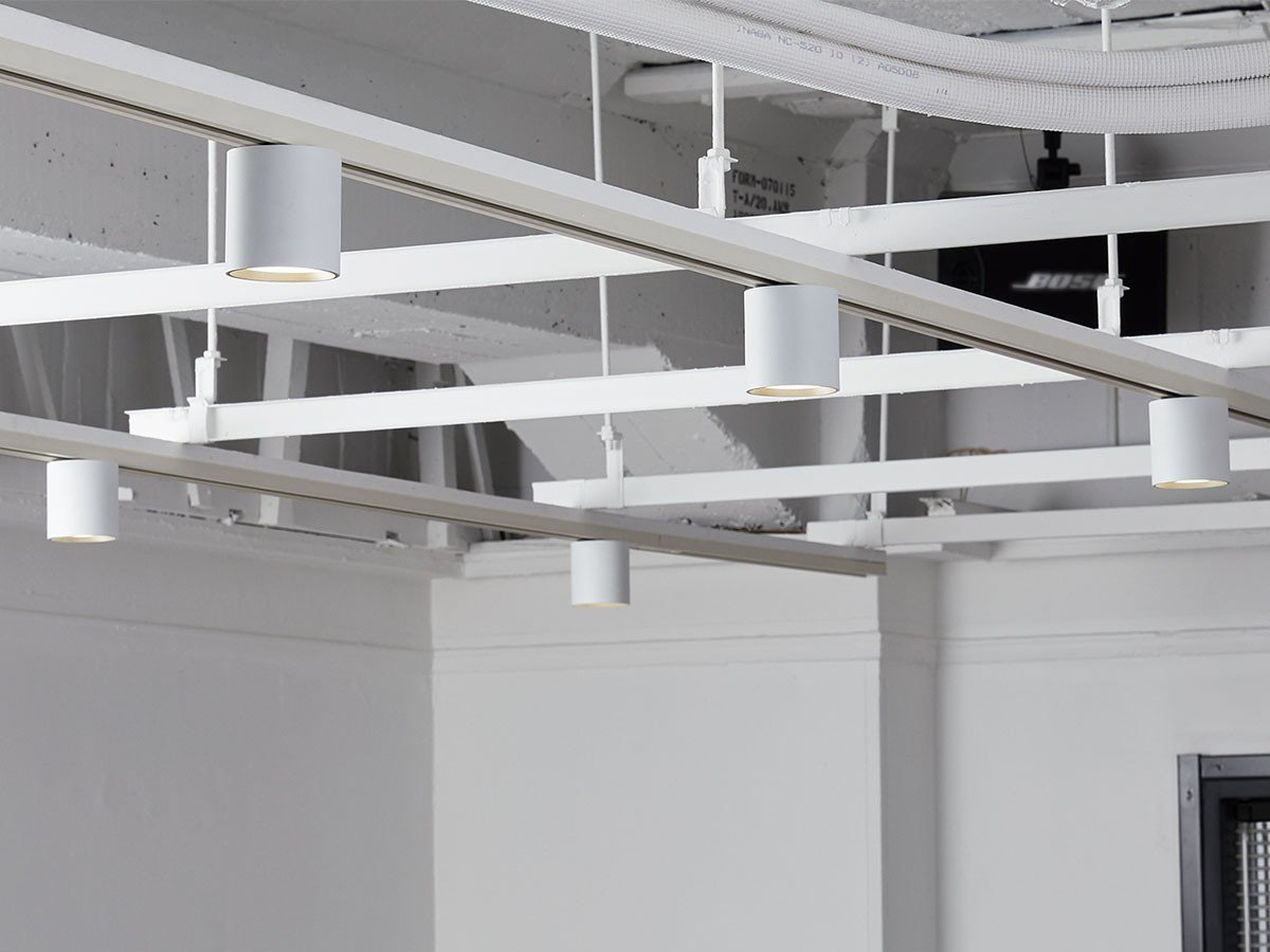 【フライミー ノワール/FLYMEe Noir / GOODS】のDuct Down Light / ダクトダウンライト #110757 インテリア・キッズ・メンズ・レディースファッション・服の通販 founy(ファニー) 送料無料 Free Shipping ウッド Wooden Design コンパクト Compact, Small Size ホーム・キャンプ・アウトドア・お取り寄せ Home Living / Home & Lifestyle / Camping Gear / Outdoor Camping 家具・インテリア Home Furniture & Interior. Stylish & Functional Living Spaces ライト・照明 Lamps & Lighting Fixtures 本商品はライティングレール専用モデルです。|ID: prp329100004916183 ipo3291000000036852643