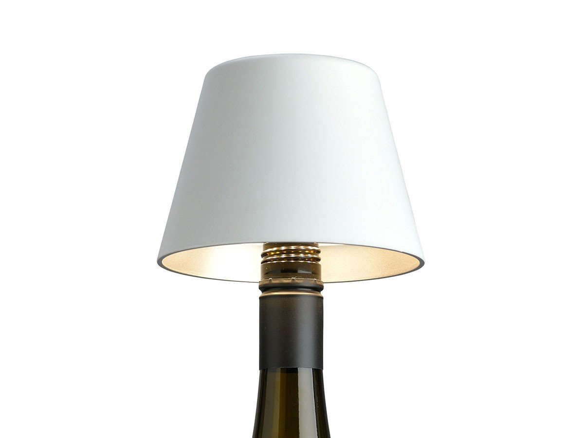 【ソンペックス/SOMPEX / GOODS】のTOP / トップ RGB ボトルランプ インテリア・キッズ・メンズ・レディースファッション・服の通販 founy(ファニー) 送料無料 Free Shipping シリコン Silicone, Silicone Material テーブル Table, Dining Table フィット Fit, Slim Fit ホーム・キャンプ・アウトドア・お取り寄せ Home Living / Home & Lifestyle / Camping Gear / Outdoor Camping 家具・インテリア Home Furniture & Interior. Stylish & Functional Living Spaces ライト・照明 Lamps & Lighting Fixtures ホワイト|ID: prp329100004916184 ipo3291000000036852672