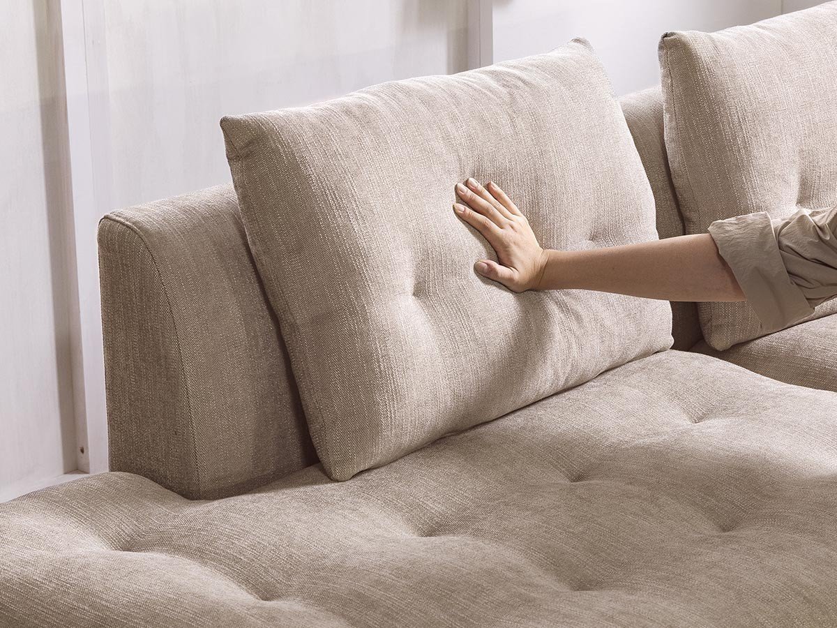 【ノラ/nora / GOODS】のFUKKA ONE ARM SOFA / フッカ 片肘ソファ インテリア・キッズ・メンズ・レディースファッション・服の通販 founy(ファニー) 　シンプル　Simple, Minimal　スリム　Slim, Slim Fit　フォルム　Silhouette, Form　フレーム　Frame, Outline　モダン　Modern, Contemporary　リラックス　Relax, Relaxed Fit　ホーム・キャンプ・アウトドア・お取り寄せ　Home Living / Home & Lifestyle / Camping Gear / Outdoor Camping　家具・インテリア　Home Furniture & Interior. Stylish & Functional Living Spaces　ソファー　Couches & Sofas　カウチソファ・シェーズロング　Chaise Lounge Sofas　クッション参考イメージ|ID: prp329100004916376 ipo3291000000036856092