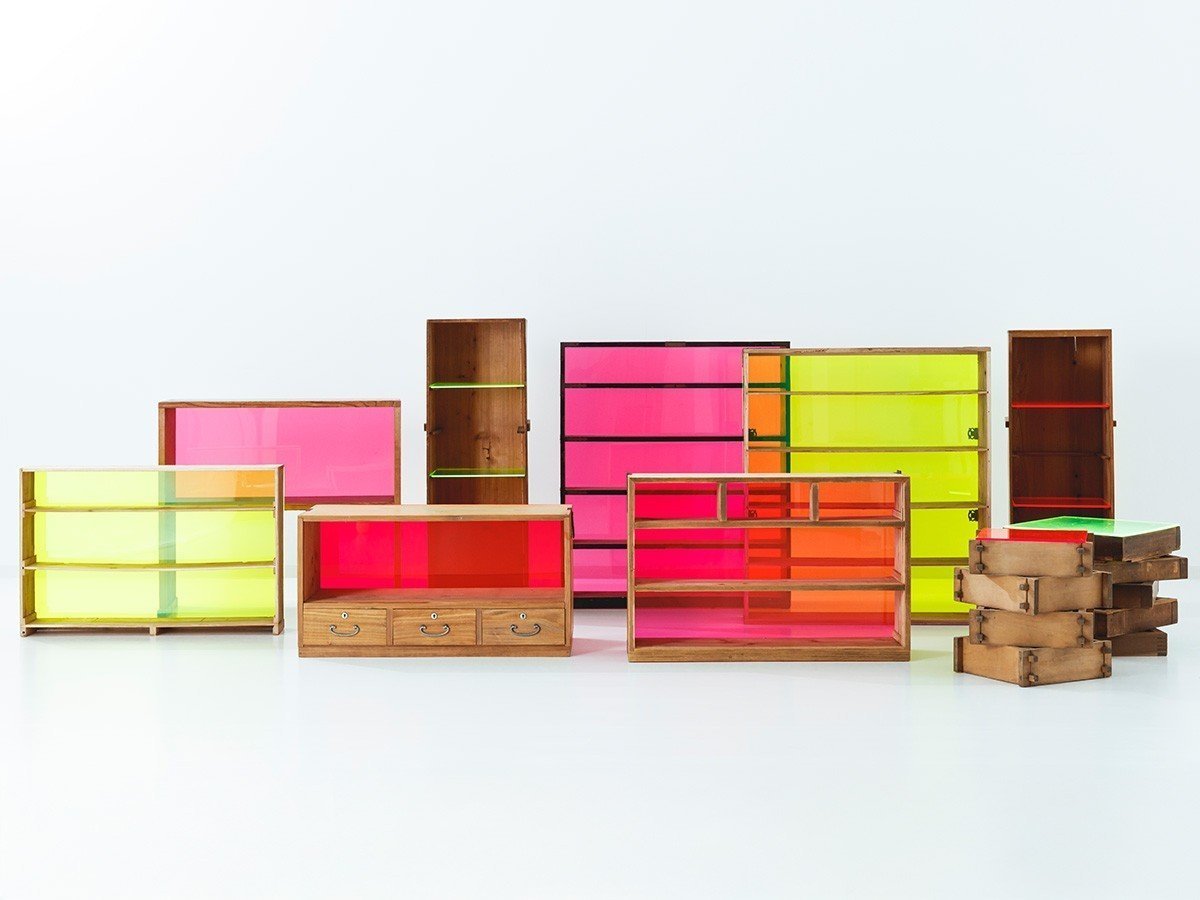 【ポップ/P/OP / GOODS】の昭和後期 婚礼箪笥 下段 / 昭和後期 婚礼箪笥 下段 p/op0011 インテリア・キッズ・メンズ・レディースファッション・服の通販 founy(ファニー) アクリル Acrylic Material 軽量 Lightweight, Ultra Light ホーム・キャンプ・アウトドア・お取り寄せ Home Living / Home & Lifestyle / Camping Gear / Outdoor Camping 家具・インテリア Home Furniture & Interior. Stylish & Functional Living Spaces 収納家具・キャビネット Storage Furniture チェスト・収納引き出し Drawers / Storage Chest 日本の古家具を解体・再構築し、新たな美を紡ぎ出すインテリアブランド「P/OP」。伝統と現代の感性が重|ID: prp329100004916543 ipo3291000000036858669