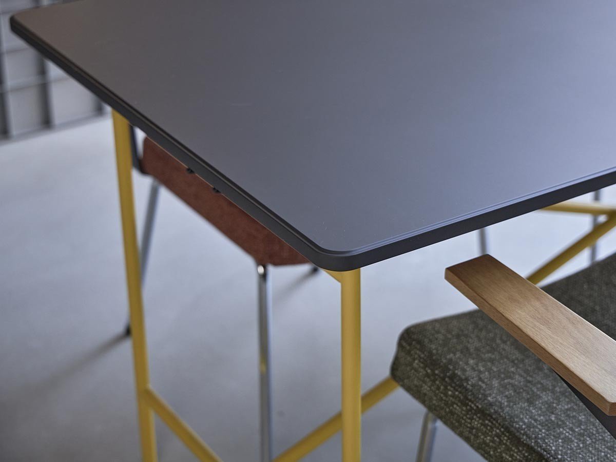 【ボンド/bond / GOODS】のMONO Dining Table / モノ ダイニングテーブル インテリア・キッズ・メンズ・レディースファッション・服の通販 founy(ファニー) シンプル Simple, Minimal テーブル Table, Dining Table フレーム Frame, Outline ランダム Random, Irregular ホーム・キャンプ・アウトドア・お取り寄せ Home Living / Home & Lifestyle / Camping Gear / Outdoor Camping 家具・インテリア Home Furniture & Interior. Stylish & Functional Living Spaces テーブル Dining, Coffee & Side Tables ダイニングテーブル・食卓テーブル Dining Tables 天板「MDF(コンフォートマット塗装)」のみ、四隅が丸い形状です。|ID: prp329100004916623 ipo3291000000036859619