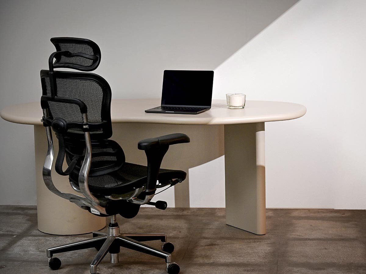 【オルグ/OLGUE / GOODS】のSurround Dining Table / サラウンド ダイニングテーブル 幅230cm インテリア・キッズ・メンズ・レディースファッション・服の通販 founy(ファニー) アシンメトリー Asymmetrical Style ストーン Stone, Gem-Like テーブル Table, Dining Table フォルム Silhouette, Form ホーム・キャンプ・アウトドア・お取り寄せ Home Living / Home & Lifestyle / Camping Gear / Outdoor Camping 家具・インテリア Home Furniture & Interior. Stylish & Functional Living Spaces テーブル Dining, Coffee & Side Tables ダイニングテーブル・食卓テーブル Dining Tables 参考イメージ|ID: prp329100004916625 ipo3291000000036859632