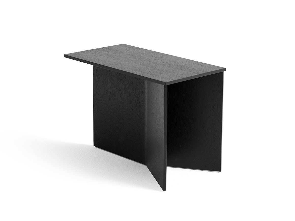 【ヘイ/HAY / GOODS】のSLIT TABLE WOOD OBLONG / スリットテーブル ウッド オブロング インテリア・キッズ・メンズ・レディースファッション・服の通販 founy(ファニー) 送料無料 Free Shipping おすすめ Recommended / Our Picks ウッド Wooden Design コンパクト Compact, Small Size シンプル Simple, Minimal スリット Slit, Slit Detail スリム Slim, Slim Fit テーブル Table, Dining Table フォルム Silhouette, Form ロング Long, Long-Length ホーム・キャンプ・アウトドア・お取り寄せ Home Living / Home & Lifestyle / Camping Gear / Outdoor Camping 家具・インテリア Home Furniture & Interior. Stylish & Functional Living Spaces テーブル Dining, Coffee & Side Tables サイドテーブル・ナイトテーブル Side & End Tables ブラック|ID: prp329100004916640 ipo3291000000036859787