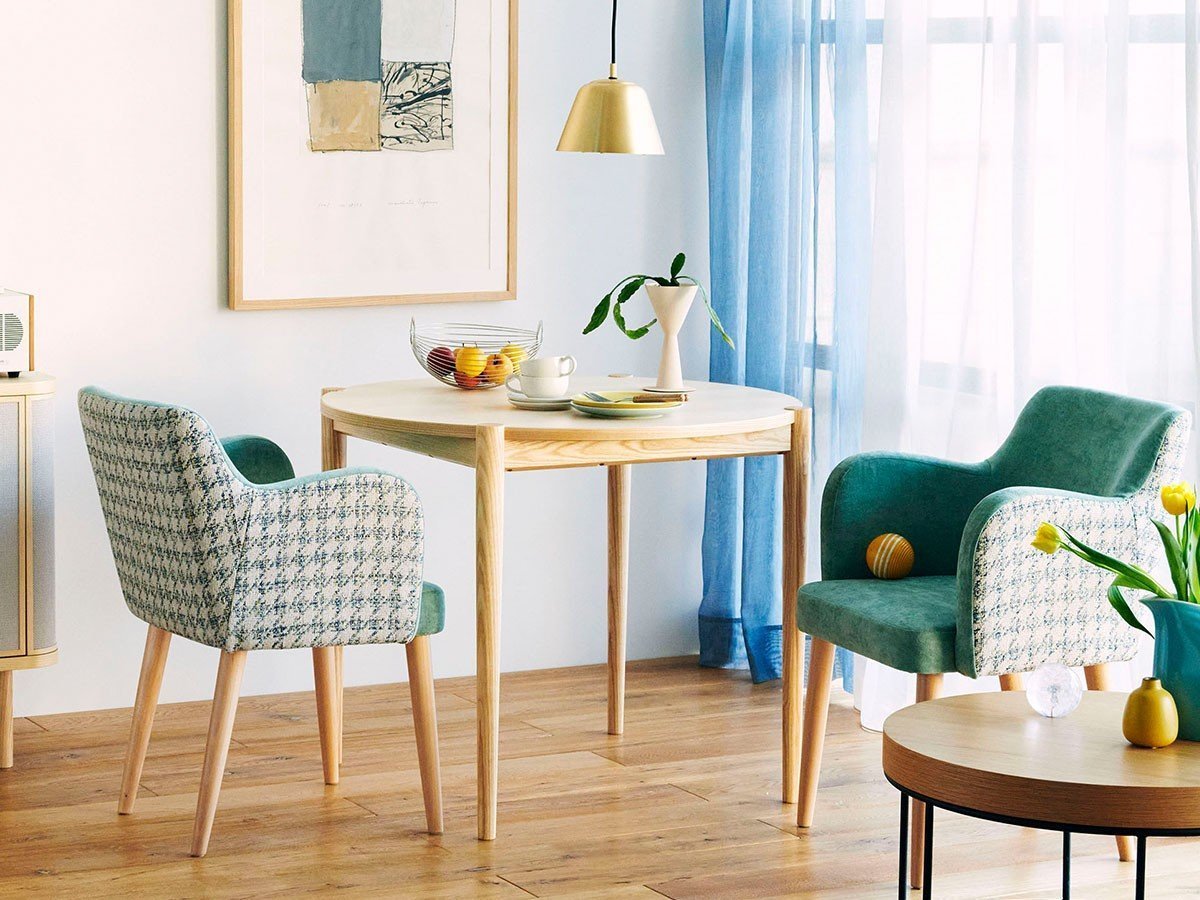 【イデー/IDEE / GOODS】のNOVA DINING TABLE ROUND 900 / ノヴァ ダイニング テーブル ラウンド 900 インテリア・キッズ・メンズ・レディースファッション・服の通販 founy(ファニー) おすすめ Recommended / Our Picks テーブル Table, Dining Table モダン Modern, Contemporary ラウンド Round, Round Neck ホーム・キャンプ・アウトドア・お取り寄せ Home Living / Home & Lifestyle / Camping Gear / Outdoor Camping 家具・インテリア Home Furniture & Interior. Stylish & Functional Living Spaces テーブル Dining, Coffee & Side Tables ダイニングテーブル・食卓テーブル Dining Tables ホーム・キャンプ・アウトドア・お取り寄せ Home Living / Home & Lifestyle / Camping Gear / Outdoor Camping 家具・インテリア Home Furniture & Interior. Stylish & Functional Living Spaces テーブル Dining, Coffee & Side Tables カフェテーブル・丸型テーブル Cafe & Bistro Tables スタイリングイメージ|ID: prp329100004916679 ipo3291000000036860254