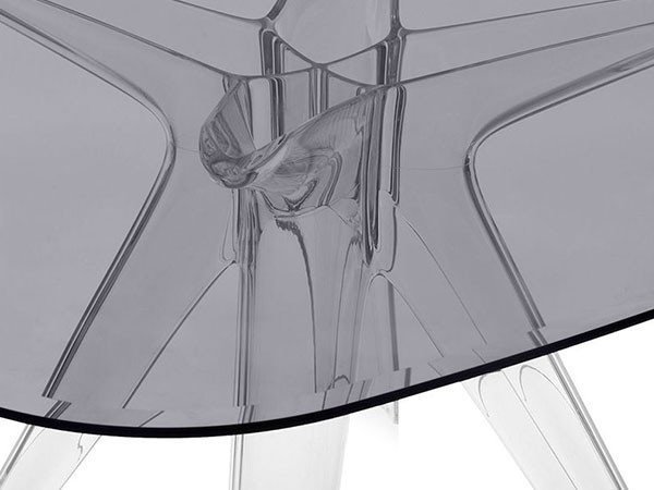 【カルテル/Kartell / GOODS】のSIR GIO SQUARE / サージオ スクエア インテリア・キッズ・メンズ・レディースファッション・服の通販 founy(ファニー) エレガント 上品 Elegant ガラス Glass, Glassware スクエア Square, Square Shape テーブル Table, Dining Table ホーム・キャンプ・アウトドア・お取り寄せ Home Living / Home & Lifestyle / Camping Gear / Outdoor Camping 家具・インテリア Home Furniture & Interior. Stylish & Functional Living Spaces テーブル Dining, Coffee & Side Tables ダイニングテーブル・食卓テーブル Dining Tables 天板スモーク、脚部トランスペアレント|ID: prp329100004916700 ipo3291000000036860536