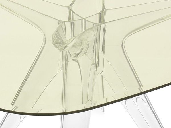 【カルテル/Kartell / GOODS】のSIR GIO SQUARE / サージオ スクエア インテリア・キッズ・メンズ・レディースファッション・服の通販 founy(ファニー) エレガント 上品 Elegant ガラス Glass, Glassware スクエア Square, Square Shape テーブル Table, Dining Table ホーム・キャンプ・アウトドア・お取り寄せ Home Living / Home & Lifestyle / Camping Gear / Outdoor Camping 家具・インテリア Home Furniture & Interior. Stylish & Functional Living Spaces テーブル Dining, Coffee & Side Tables ダイニングテーブル・食卓テーブル Dining Tables 天板イエロー、脚部トランスペアレント|ID: prp329100004916700 ipo3291000000036860537