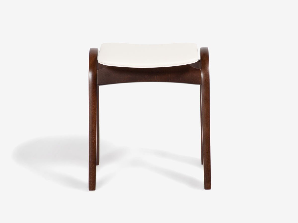 【秋田木工/Akimoku / GOODS】のStool No.202 / スツール No.202 ブナ材 インテリア・キッズ・メンズ・レディースファッション・服の通販 founy(ファニー) 　軽量　Lightweight, Ultra Light　シンプル　Simple, Minimal　テーブル　Table, Dining Table　送料無料　Free Shipping　ホーム・キャンプ・アウトドア・お取り寄せ　Home Living / Home & Lifestyle / Camping Gear / Outdoor Camping　家具・インテリア　Home Furniture & Interior. Stylish & Functional Living Spaces　チェア・椅子　Seating & Chairs　スツール・バースツール　Stools & Bar Stools　張地:IV2(PVC)、フレームウォールナット WN|ID: prp329100004917167 ipo3291000000036869572