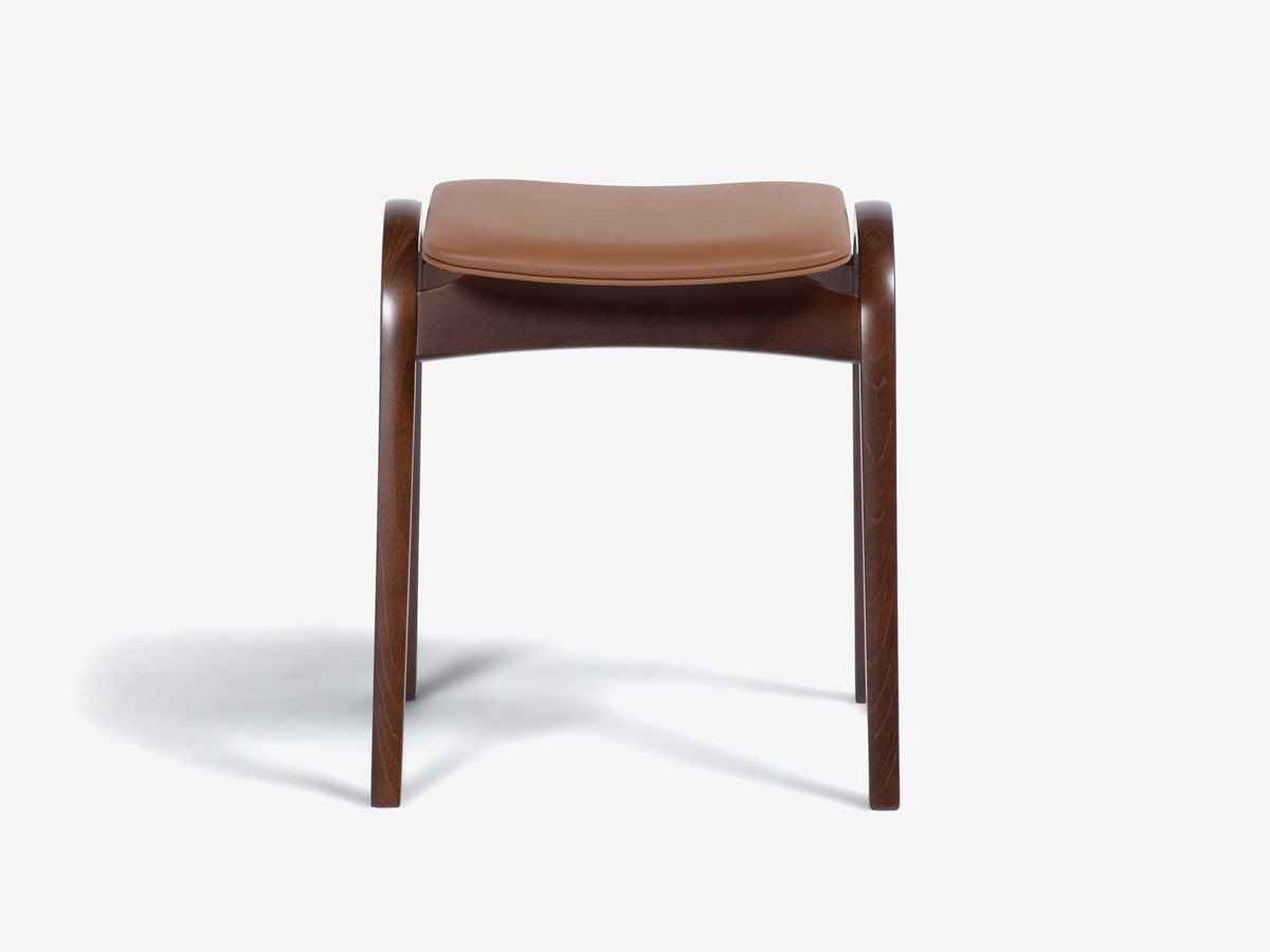 【秋田木工/Akimoku / GOODS】のStool No.202 / スツール No.202 ブナ材 インテリア・キッズ・メンズ・レディースファッション・服の通販 founy(ファニー) 　軽量　Lightweight, Ultra Light　シンプル　Simple, Minimal　テーブル　Table, Dining Table　送料無料　Free Shipping　ホーム・キャンプ・アウトドア・お取り寄せ　Home Living / Home & Lifestyle / Camping Gear / Outdoor Camping　家具・インテリア　Home Furniture & Interior. Stylish & Functional Living Spaces　チェア・椅子　Seating & Chairs　スツール・バースツール　Stools & Bar Stools　張地:(PVC)、フレームウォールナット WN|ID: prp329100004917167 ipo3291000000036869576