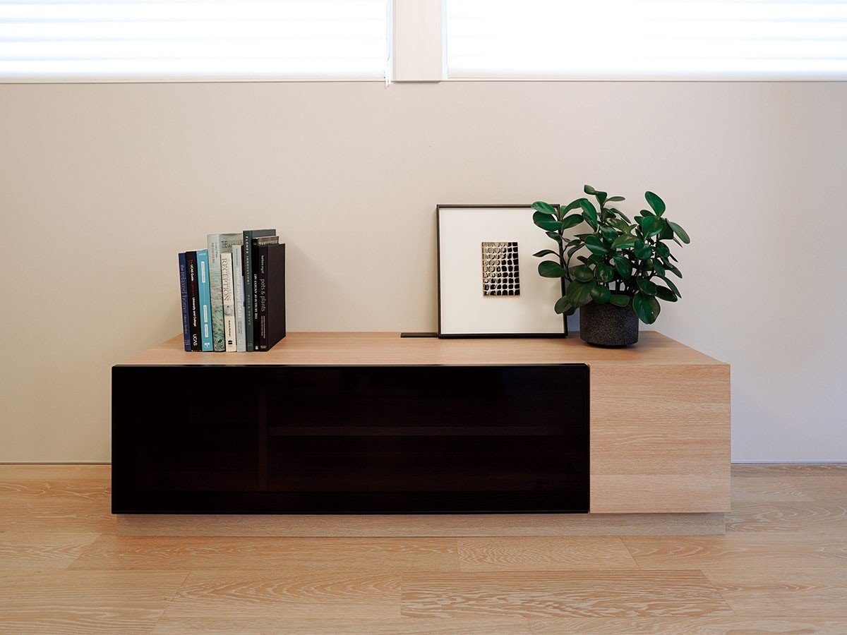 【センス/CENCE / GOODS】のTV BOARD / テレビボード 木扉・ガラス扉 幅180cm インテリア・キッズ・メンズ・レディースファッション・服の通販 founy(ファニー) ガラス Glass, Glassware フレーム Frame, Outline ホーム・キャンプ・アウトドア・お取り寄せ Home Living / Home & Lifestyle / Camping Gear / Outdoor Camping 家具・インテリア Home Furniture & Interior. Stylish & Functional Living Spaces テレビボード・テレビ台 TV Cabinets & Consoles テレビ台・TVボード Tv Board 参考イメージ|ID: prp329100004917356 ipo3291000000036872889