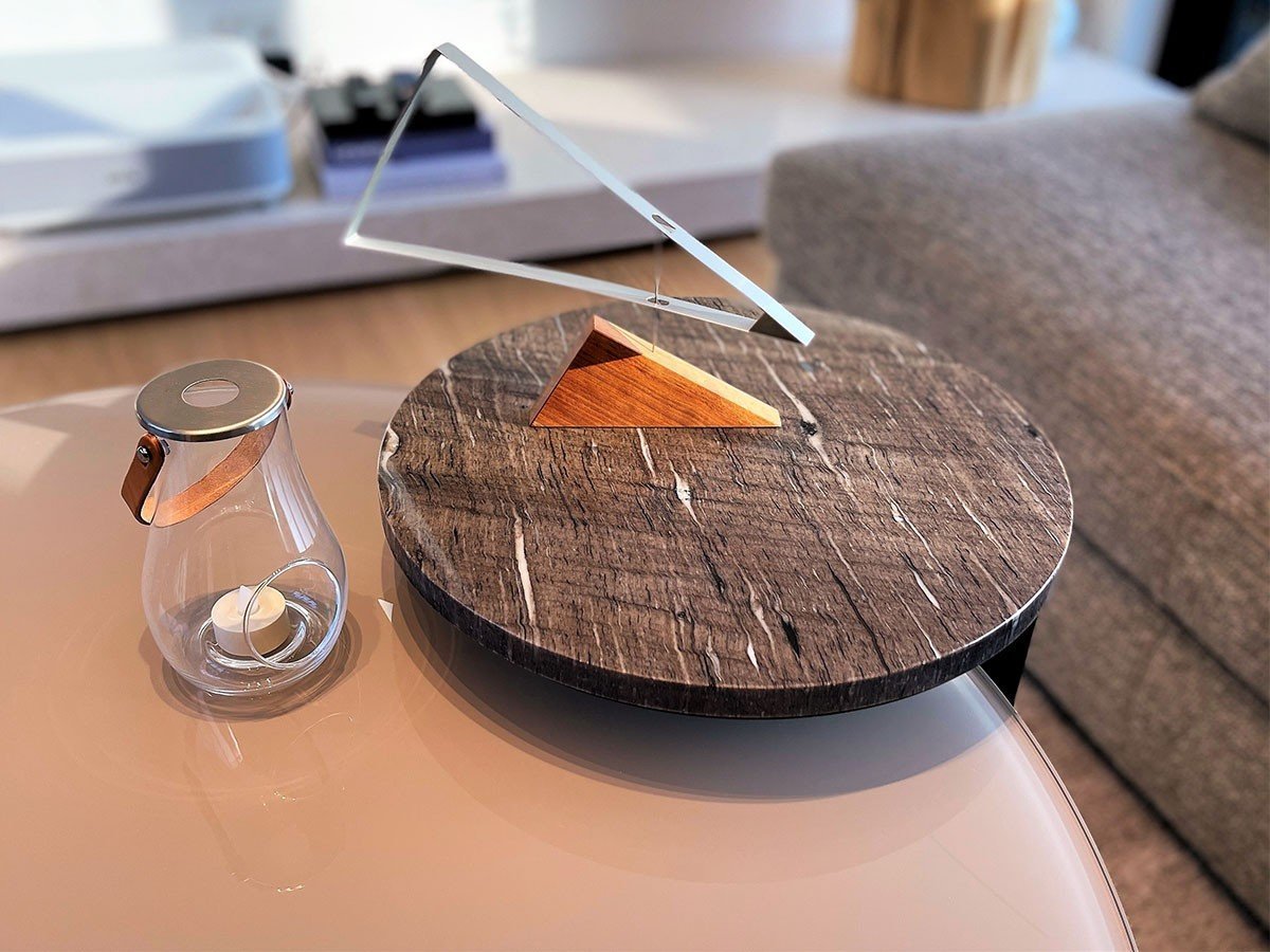 【アルナイ/ARUNAi / GOODS】のCOSMIC / コズミック リビングテーブル インテリア・キッズ・メンズ・レディースファッション・服の通販 founy(ファニー) 　ガラス　Glass, Glassware　テーブル　Table, Dining Table　フレーム　Frame, Outline　ホーム・キャンプ・アウトドア・お取り寄せ　Home Living / Home & Lifestyle / Camping Gear / Outdoor Camping　家具・インテリア　Home Furniture & Interior. Stylish & Functional Living Spaces　テーブル　Dining, Coffee & Side Tables　ローテーブル・センターテーブル　Coffee & Center Tables　天板「大理石 / ブラウンシルク」参考イメージ|ID: prp329100004917430 ipo3291000000036874023