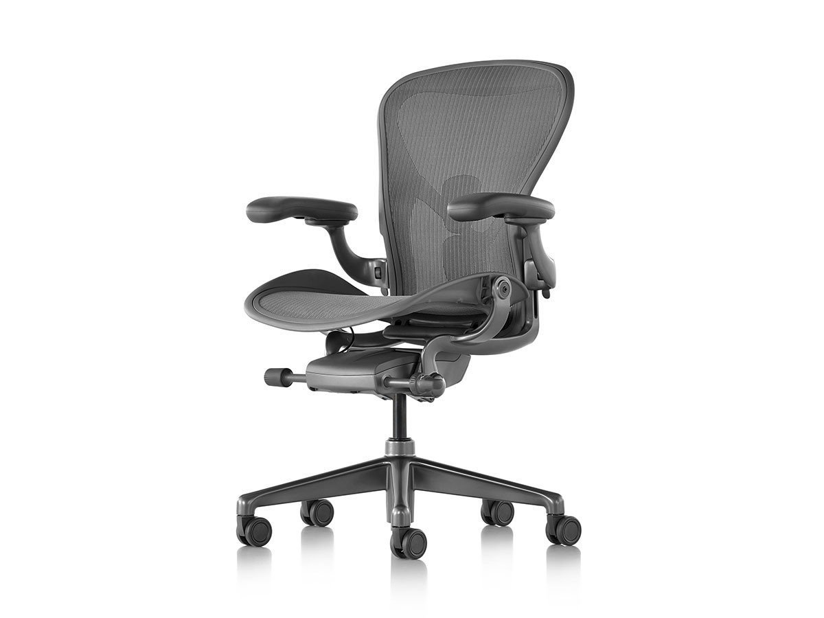 【ハーマンミラー/Herman Miller / GOODS】のAeron Chair Remastered / アーロンチェア リマスタード Cサイズ(ラージサイズ) インテリア・キッズ・メンズ・レディースファッション・服の通販 founy(ファニー) 　フィット　Fit, Slim Fit　メッシュ　Mesh, Net Fabric　ワーク　Workwear, Utility Style　ビジネス 仕事 通勤　Business / Work / Commuting　ホーム・キャンプ・アウトドア・お取り寄せ　Home Living / Home & Lifestyle / Camping Gear / Outdoor Camping　家具・インテリア　Home Furniture & Interior. Stylish & Functional Living Spaces　チェア・椅子　Seating & Chairs　オフィスチェア・在宅ワーク用チェア　Office & Desk Chairs　カーボン × サテンカーボン|ID: prp329100004920797 ipo3291000000036916568