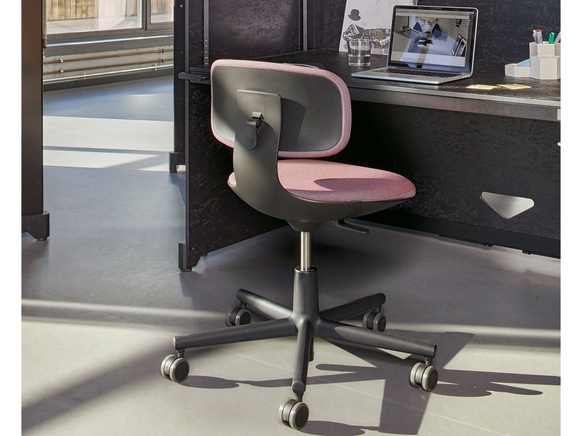 【ヴィトラ/Vitra / GOODS】のRookie / ルーキー インテリア・キッズ・メンズ・レディースファッション・服の通販 founy(ファニー) 　コンパクト　Compact, Small Size　シンプル　Simple, Minimal　デスク　Desk, Work Desk　フレーム　Frame, Outline　送料無料　Free Shipping　ホーム・キャンプ・アウトドア・お取り寄せ　Home Living / Home & Lifestyle / Camping Gear / Outdoor Camping　家具・インテリア　Home Furniture & Interior. Stylish & Functional Living Spaces　チェア・椅子　Seating & Chairs　オフィスチェア・在宅ワーク用チェア　Office & Desk Chairs　参考イメージ|ID: prp329100004920820 ipo3291000000036916716