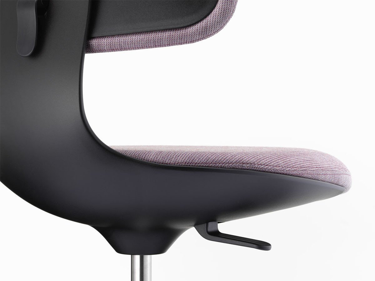 【ヴィトラ/Vitra / GOODS】のRookie / ルーキー インテリア・キッズ・メンズ・レディースファッション・服の通販 founy(ファニー) 　コンパクト　Compact, Small Size　シンプル　Simple, Minimal　デスク　Desk, Work Desk　フレーム　Frame, Outline　送料無料　Free Shipping　ホーム・キャンプ・アウトドア・お取り寄せ　Home Living / Home & Lifestyle / Camping Gear / Outdoor Camping　家具・インテリア　Home Furniture & Interior. Stylish & Functional Living Spaces　チェア・椅子　Seating & Chairs　オフィスチェア・在宅ワーク用チェア　Office & Desk Chairs　参考イメージ|ID: prp329100004920820 ipo3291000000036916780