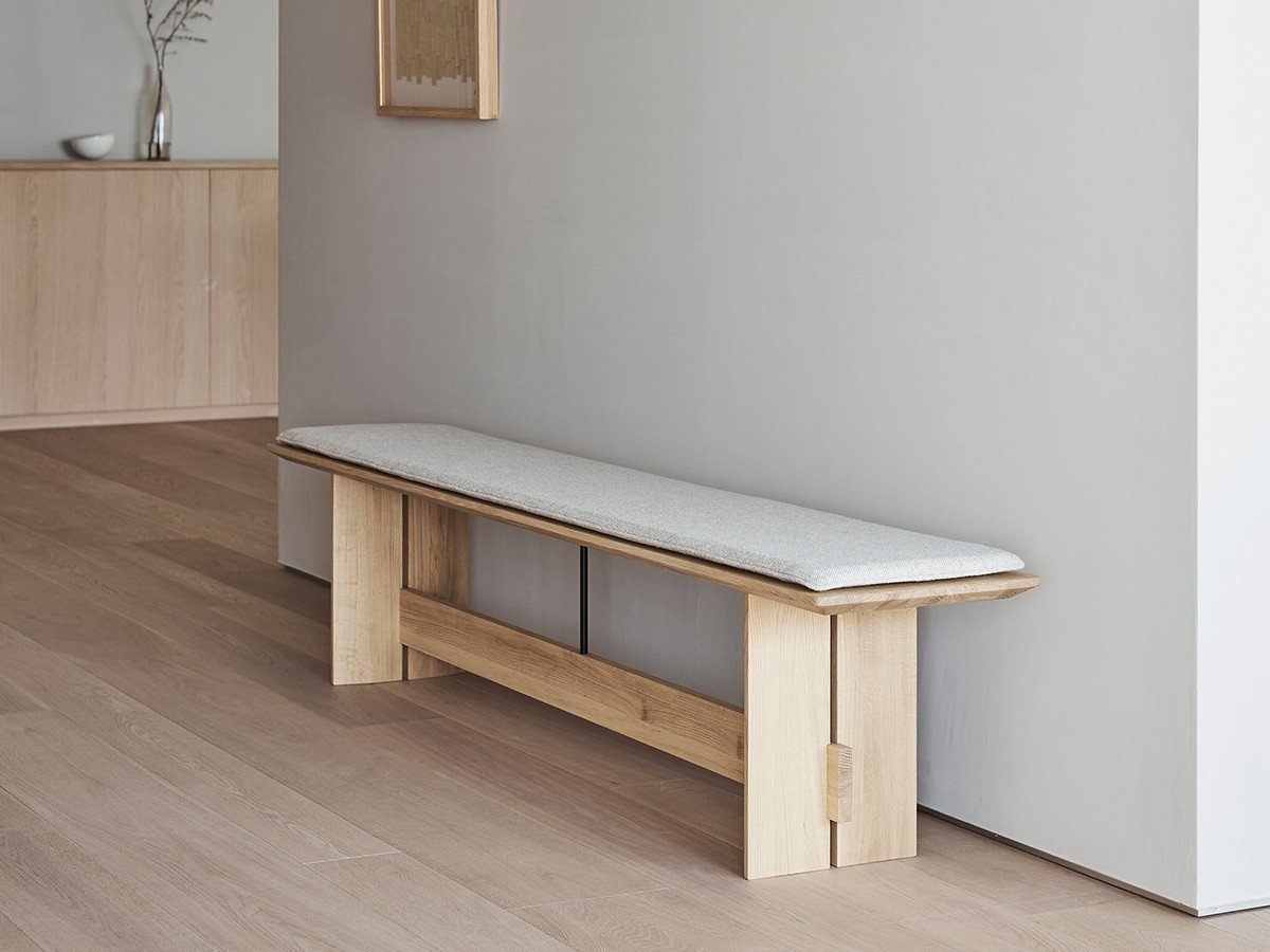 【カリモクケース/KARIMOKU CASE / GOODS】のA-B01 / A-B01 インテリア・キッズ・メンズ・レディースファッション・服の通販 founy(ファニー) 　クッション　Cushion, Throw Pillow　コレクション　Collection, Seasonal Line　ホーム・キャンプ・アウトドア・お取り寄せ　Home Living / Home & Lifestyle / Camping Gear / Outdoor Camping　家具・インテリア　Home Furniture & Interior. Stylish & Functional Living Spaces　チェア・椅子　Seating & Chairs　ダイニングベンチ・玄関ベンチ　Bench & Dining Benches　別売で専用クッション(A-B01 クッション)も展開しています。|ID: prp329100004920856 ipo3291000000036916981