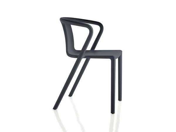 【マジス/MAGIS / GOODS】のAIR-ARMCHAIR / エアアームチェア インテリア・キッズ・メンズ・レディースファッション・服の通販 founy(ファニー) 　送料無料　Free Shipping　フォルム　Silhouette, Form　ホーム・キャンプ・アウトドア・お取り寄せ　Home Living / Home & Lifestyle / Camping Gear / Outdoor Camping　家具・インテリア　Home Furniture & Interior. Stylish & Functional Living Spaces　チェア・椅子　Seating & Chairs　ダイニングチェア・木製チェア　Dining Chairs　ホーム・キャンプ・アウトドア・お取り寄せ　Home Living / Home & Lifestyle / Camping Gear / Outdoor Camping　家具・インテリア　Home Furniture & Interior. Stylish & Functional Living Spaces　チェア・椅子　Seating & Chairs　アームチェア・アクセントチェア　Armchairs & Accent Chairs　グレイアンスラサイト|ID: prp329100004920897 ipo3291000000036917202