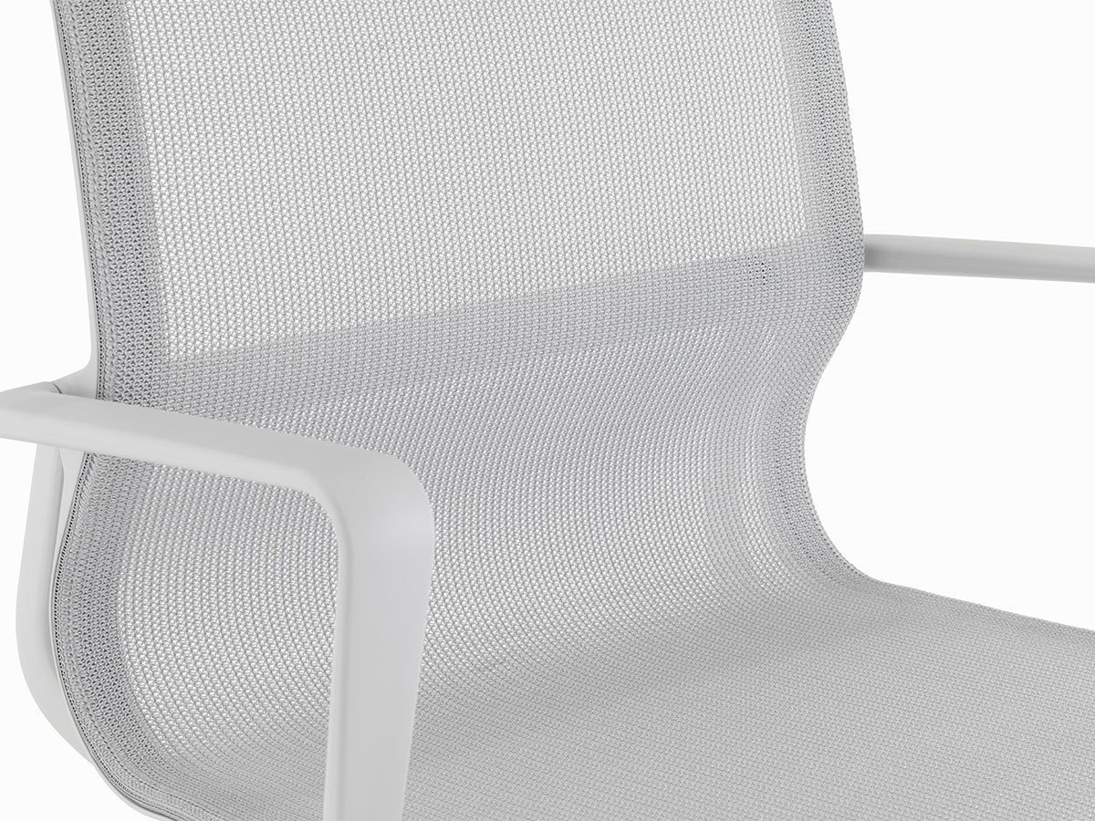 【ヴィトラ/Vitra / GOODS】のPhysix / フィジックス プラスチックベース インテリア・キッズ・メンズ・レディースファッション・服の通販 founy(ファニー) 　イタリア　Italy　コンパクト　Compact, Small Size　軽量　Lightweight, Ultra Light　シンプル　Simple, Minimal　スプリング　Spring, Spring Collection　ファブリック　Fabric, Textile　フレーム　Frame, Outline　ミラノ　Milano Style, Italian-Inspired　ワーク　Workwear, Utility Style　送料無料　Free Shipping　ホーム・キャンプ・アウトドア・お取り寄せ　Home Living / Home & Lifestyle / Camping Gear / Outdoor Camping　家具・インテリア　Home Furniture & Interior. Stylish & Functional Living Spaces　チェア・椅子　Seating & Chairs　オフィスチェア・在宅ワーク用チェア　Office & Desk Chairs　シート:トリオニット 07 シルバーグレー、フレーム:ソフトグレー|ID: prp329100004921063 ipo3291000000036918532