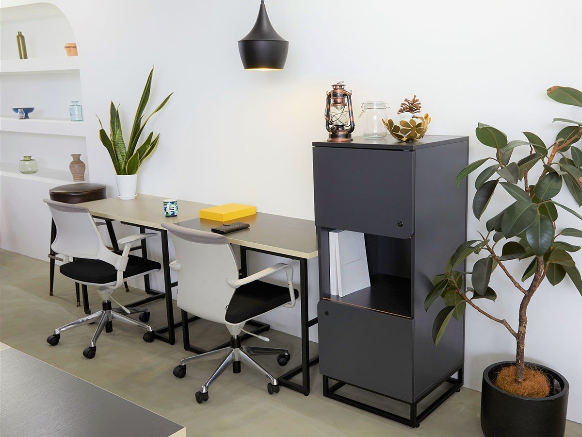 【プレゼンス ファニチャー ラボラトリー/Presence Furniture Laboratory / GOODS】のPOLTOPIA / ポルトピア デスク 幅160 × 奥行75cm インテリア・キッズ・メンズ・レディースファッション・服の通販 founy(ファニー) 　送料無料　Free Shipping　シンプル　Simple, Minimal　スリム　Slim, Slim Fit　テーブル　Table, Dining Table　デスク　Desk, Work Desk　フレーム　Frame, Outline　ホーム・キャンプ・アウトドア・お取り寄せ　Home Living / Home & Lifestyle / Camping Gear / Outdoor Camping　家具・インテリア　Home Furniture & Interior. Stylish & Functional Living Spaces　その他 インテリア雑貨、家具　Home Decor & Furniture Extras　参考イメージ|ID: prp329100004921176 ipo3291000000036919646