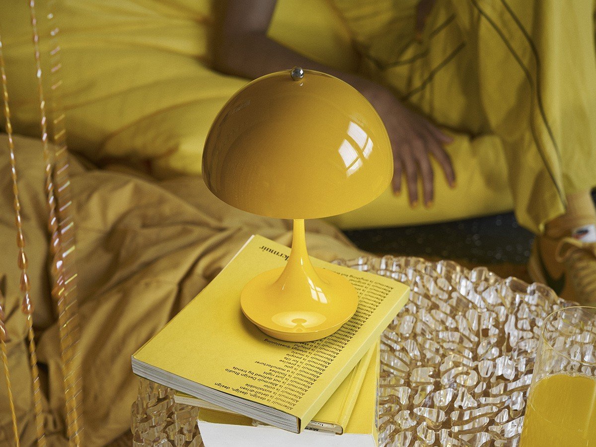 【ルイスポールセン/Louis Poulsen / GOODS】のPanthella 160 Portable V3 / パンテラ 160 ポータブル V3(オペーク) インテリア・キッズ・メンズ・レディースファッション・服の通販 founy(ファニー) 　送料無料　Free Shipping　テーブル　Table, Dining Table　ホーム・キャンプ・アウトドア・お取り寄せ　Home Living / Home & Lifestyle / Camping Gear / Outdoor Camping　家具・インテリア　Home Furniture & Interior. Stylish & Functional Living Spaces　ライト・照明　Lamps & Lighting Fixtures　オペーク・イエロー|ID: prp329100004921470 ipo3291000000036923818