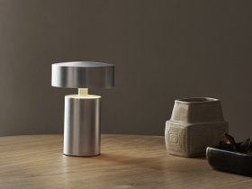 【オード コペンハーゲン/Audo Copenhagen / GOODS】のColumn Table Lamp Portable / コラム テーブルランプ ポータブル 人気、トレンドファッション・服の通販 founy(ファニー) 送料無料 Free Shipping クラシック Classic, Timeless Style テーブル Table, Dining Table フィット Fit, Slim Fit フォルム Silhouette, Form リラックス Relax, Relaxed Fit 軽量 Lightweight, Ultra Light ホーム・キャンプ・アウトドア・お取り寄せ Home Living / Home & Lifestyle / Camping Gear / Outdoor Camping 家具・インテリア Home Furniture & Interior. Stylish & Functional Living Spaces ライト・照明 Lamps & Lighting Fixtures |ID:prp329100004921563