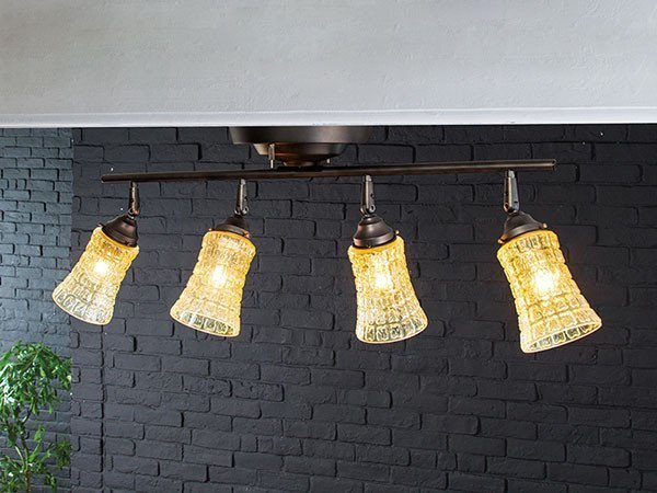 【フライミー ファクトリー/FLYMEe Factory / GOODS】のCUSTOM SERIES 4 Ceiling Lamp × Amaretto / カスタムシリーズ 4灯シーリングランプ × アマレット インテリア・キッズ・メンズ・レディースファッション・服の通販 founy(ファニー) 　送料無料　Free Shipping　カッティング　Cutting Detail　スクエア　Square, Square Shape　パターン　Pattern, Design Print　人気　Popular, Best Seller　ホーム・キャンプ・アウトドア・お取り寄せ　Home Living / Home & Lifestyle / Camping Gear / Outdoor Camping　家具・インテリア　Home Furniture & Interior. Stylish & Functional Living Spaces　ライト・照明　Lamps & Lighting Fixtures　シーリングライト・天井照明　Ceiling Light / Flush Mount Light　器具本体:ビンテージメタル、シェード:アンバー|ID: prp329100004922097 ipo3291000000036931894