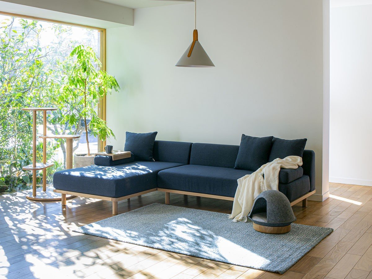 【フミ/Fumi / GOODS】のクッションでくつろぐソファ / クッションでくつろぐソファ ワイド インテリア・キッズ・メンズ・レディースファッション・服の通販 founy(ファニー) 　クッション　Cushion, Throw Pillow　スマート　Smart, Elegant　ロング　Long, Long-Length　ワイド　Wide, Wide Fit　ワーク　Workwear, Utility Style　ホーム・キャンプ・アウトドア・お取り寄せ　Home Living / Home & Lifestyle / Camping Gear / Outdoor Camping　家具・インテリア　Home Furniture & Interior. Stylish & Functional Living Spaces　その他 インテリア雑貨、家具　Home Decor & Furniture Extras　同シリーズの「ソファ ロング」と組み合わせたイメージ|ID: prp329100004922776 ipo3291000000036937390