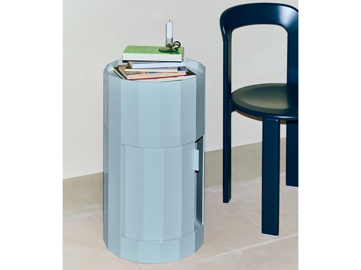 【ヘイ/HAY / GOODS】のFACET CABINET HIGH / ファセット キャビネット ハイ インテリア・キッズ・メンズ・レディースファッション・服の通販 founy(ファニー) テーブル Table, Dining Table フォルム Silhouette, Form 送料無料 Free Shipping ホーム・キャンプ・アウトドア・お取り寄せ Home Living / Home & Lifestyle / Camping Gear / Outdoor Camping 家具・インテリア Home Furniture & Interior. Stylish & Functional Living Spaces テーブル Dining, Coffee & Side Tables サイドテーブル・ナイトテーブル Side & End Tables ホーム・キャンプ・アウトドア・お取り寄せ Home Living / Home & Lifestyle / Camping Gear / Outdoor Camping 家具・インテリア Home Furniture & Interior. Stylish & Functional Living Spaces 収納家具・キャビネット Storage Furniture 収納キャビネット・扉付き棚 Cabinet / Storage Cabinet ホーム・キャンプ・アウトドア・お取り寄せ Home Living / Home & Lifestyle / Camping Gear / Outdoor Camping 家具・インテリア Home Furniture & Interior. Stylish & Functional Living Spaces 収納家具・キャビネット Storage Furniture チェストワゴン・移動式収納 Mobile Wagon ミスティブルー|ID: prp329100004924115 ipo3291000000036948426